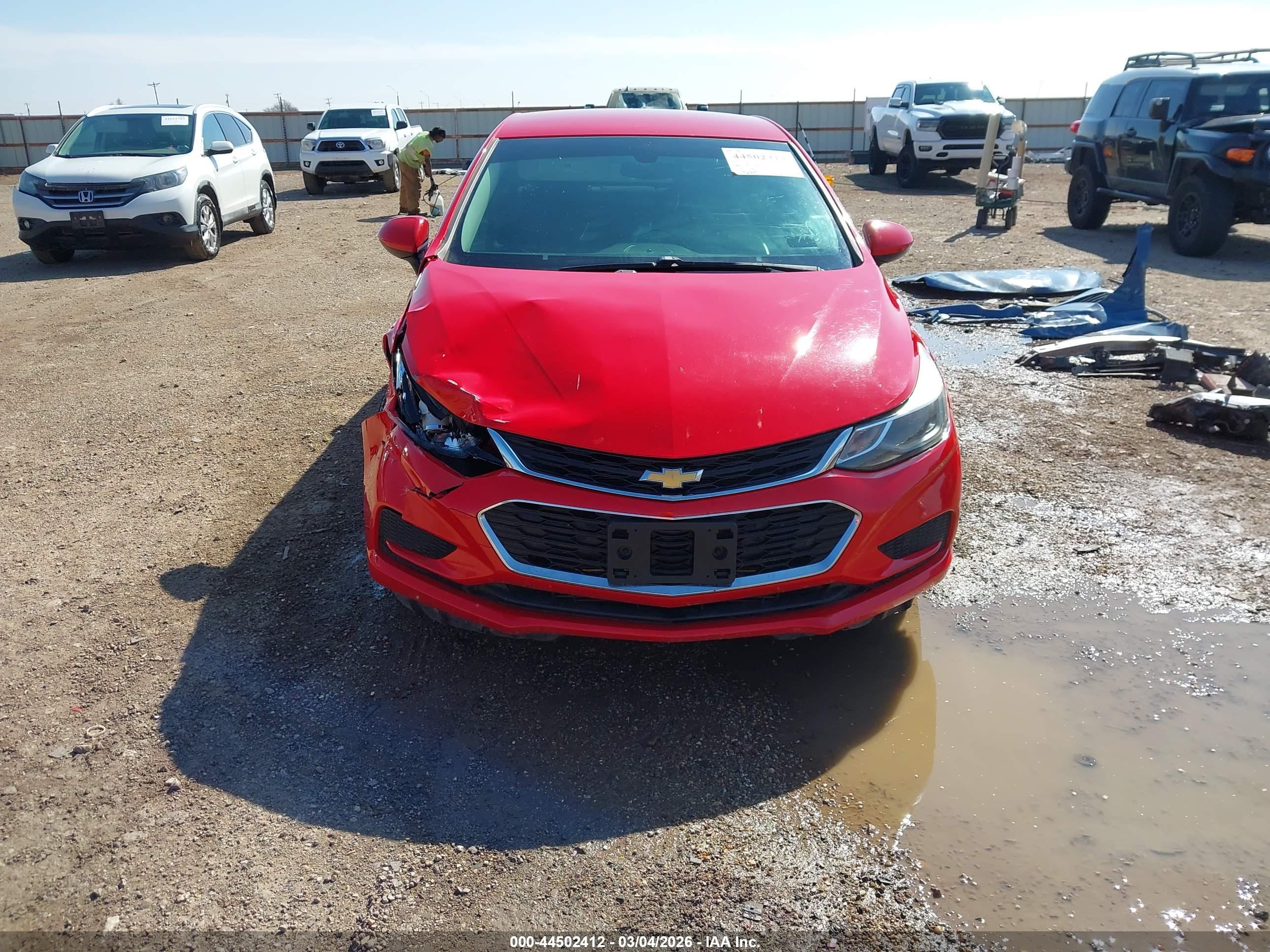 CHEVROLET CRUZE image 6