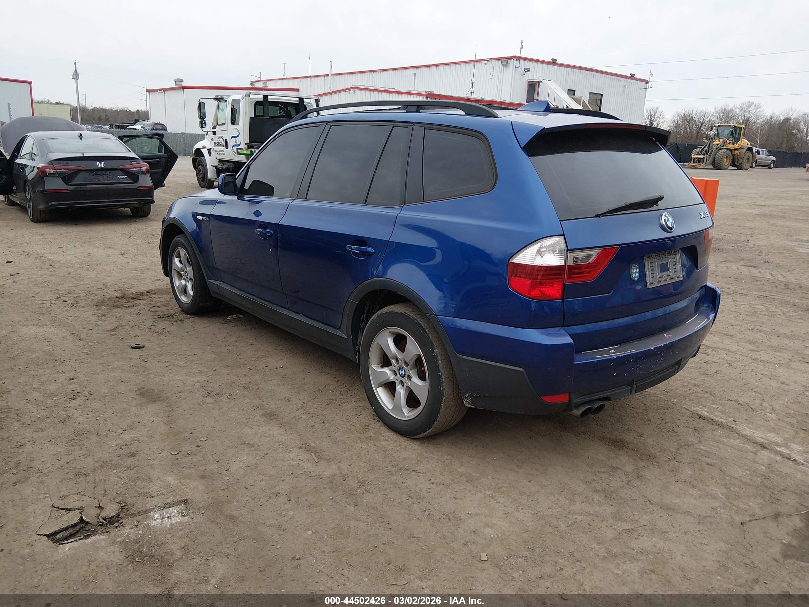 BMW X3 image 3