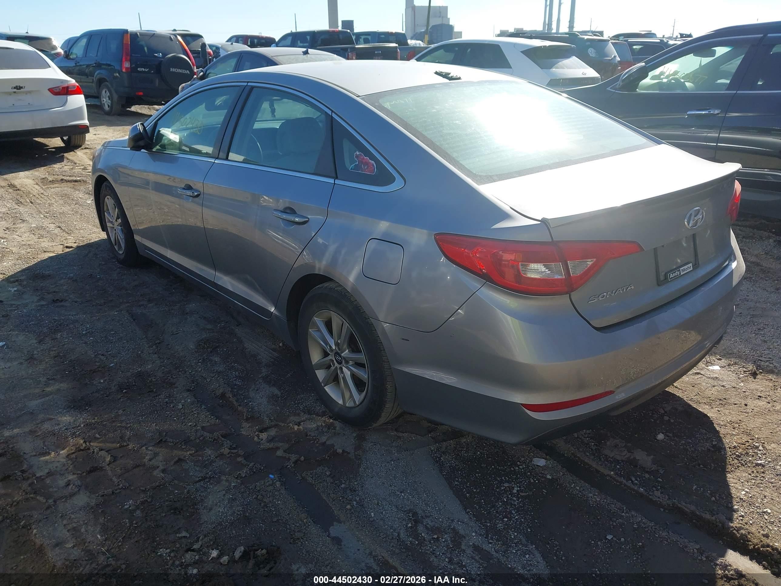 HYUNDAI SONATA image 3