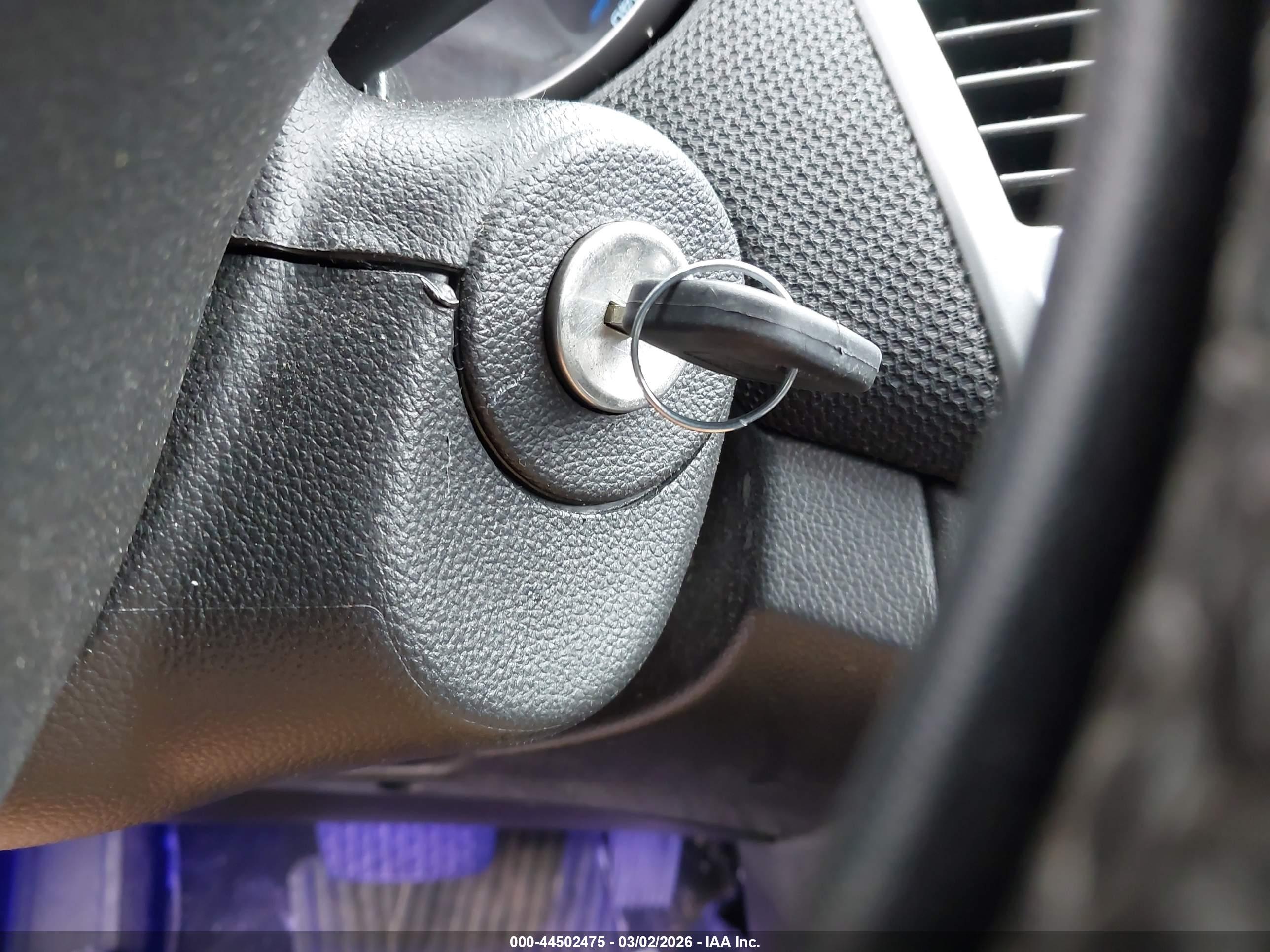 CHEVROLET CRUZE image 11