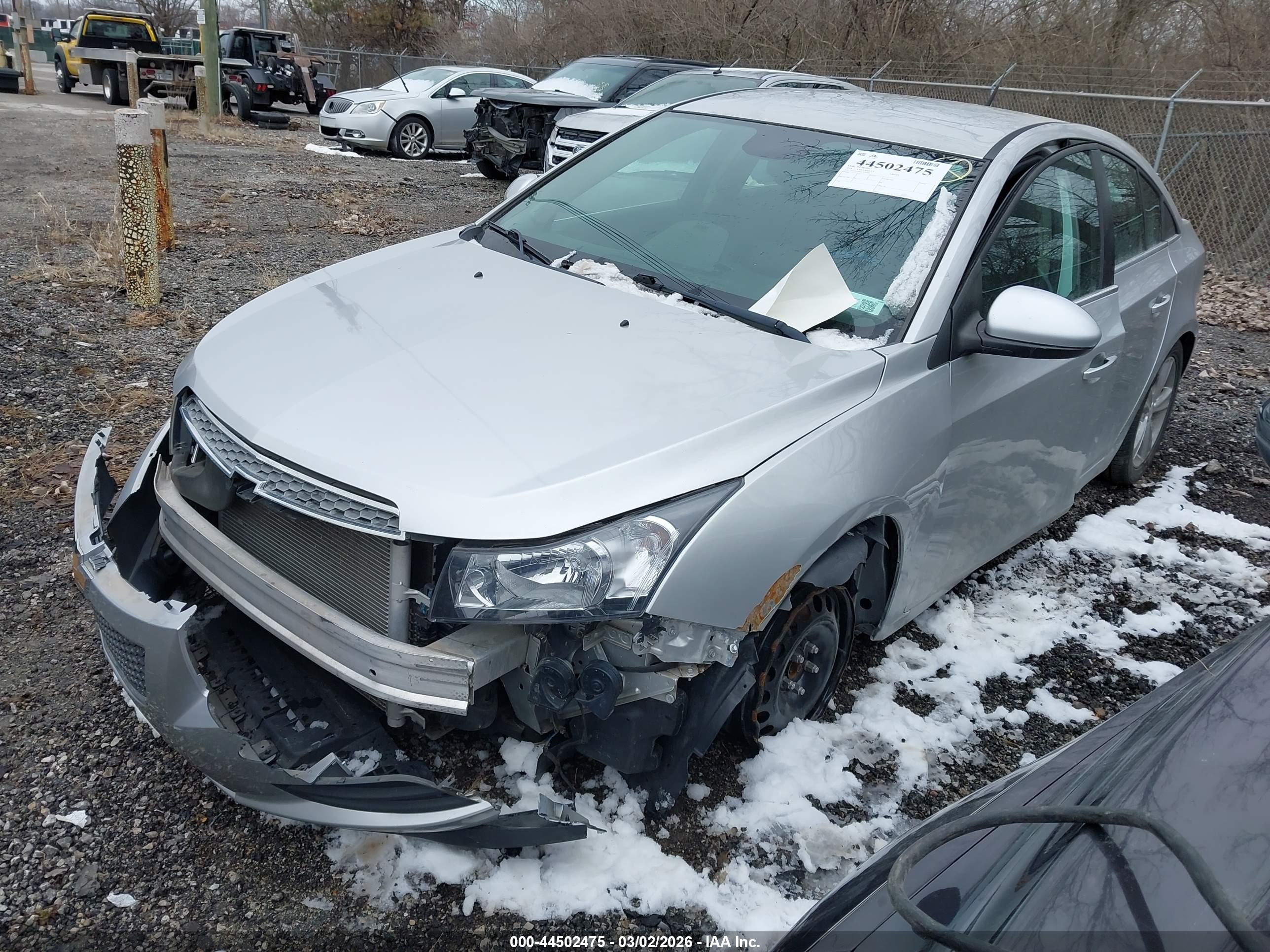 CHEVROLET CRUZE image 2