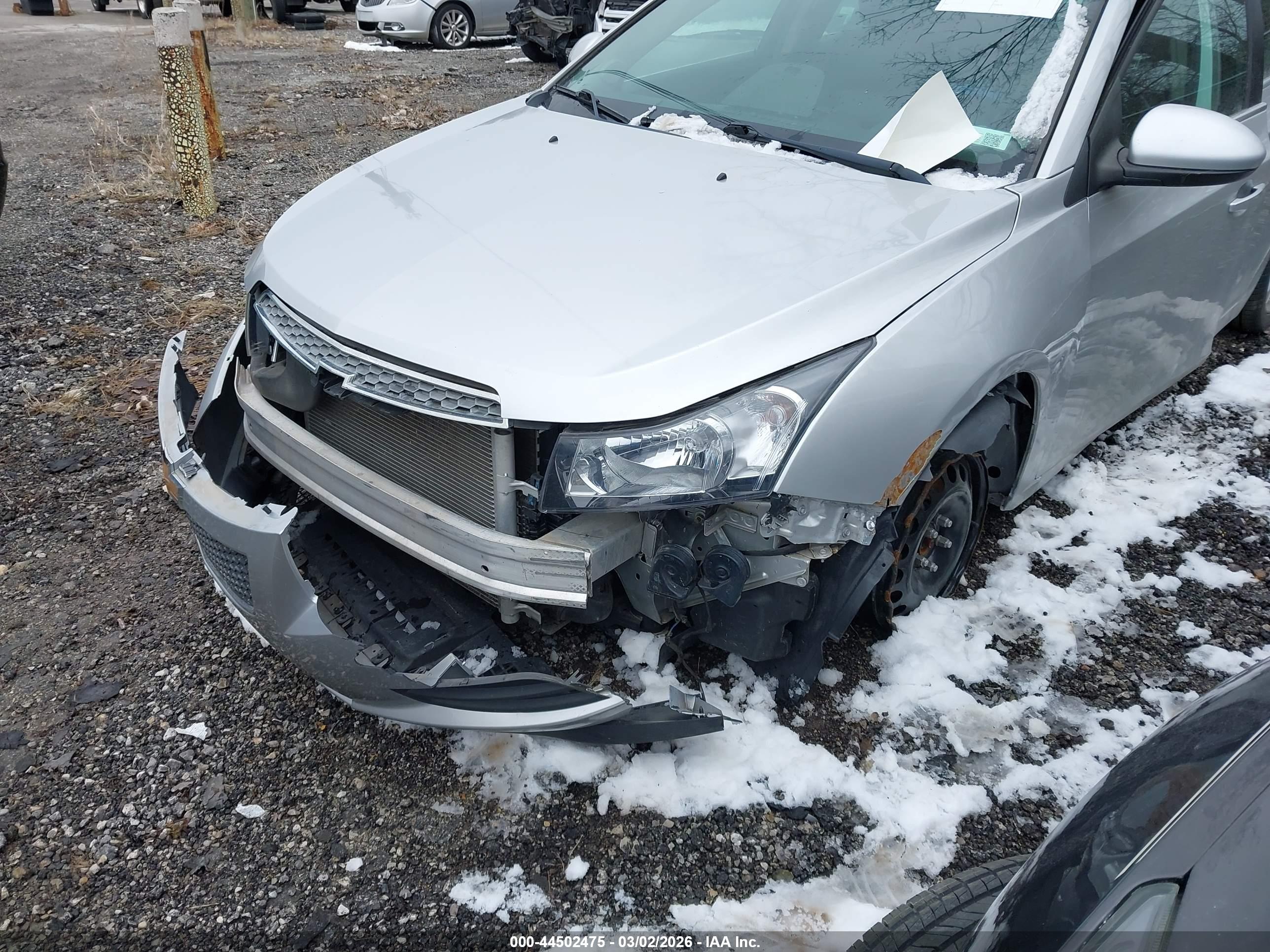 CHEVROLET CRUZE image 6