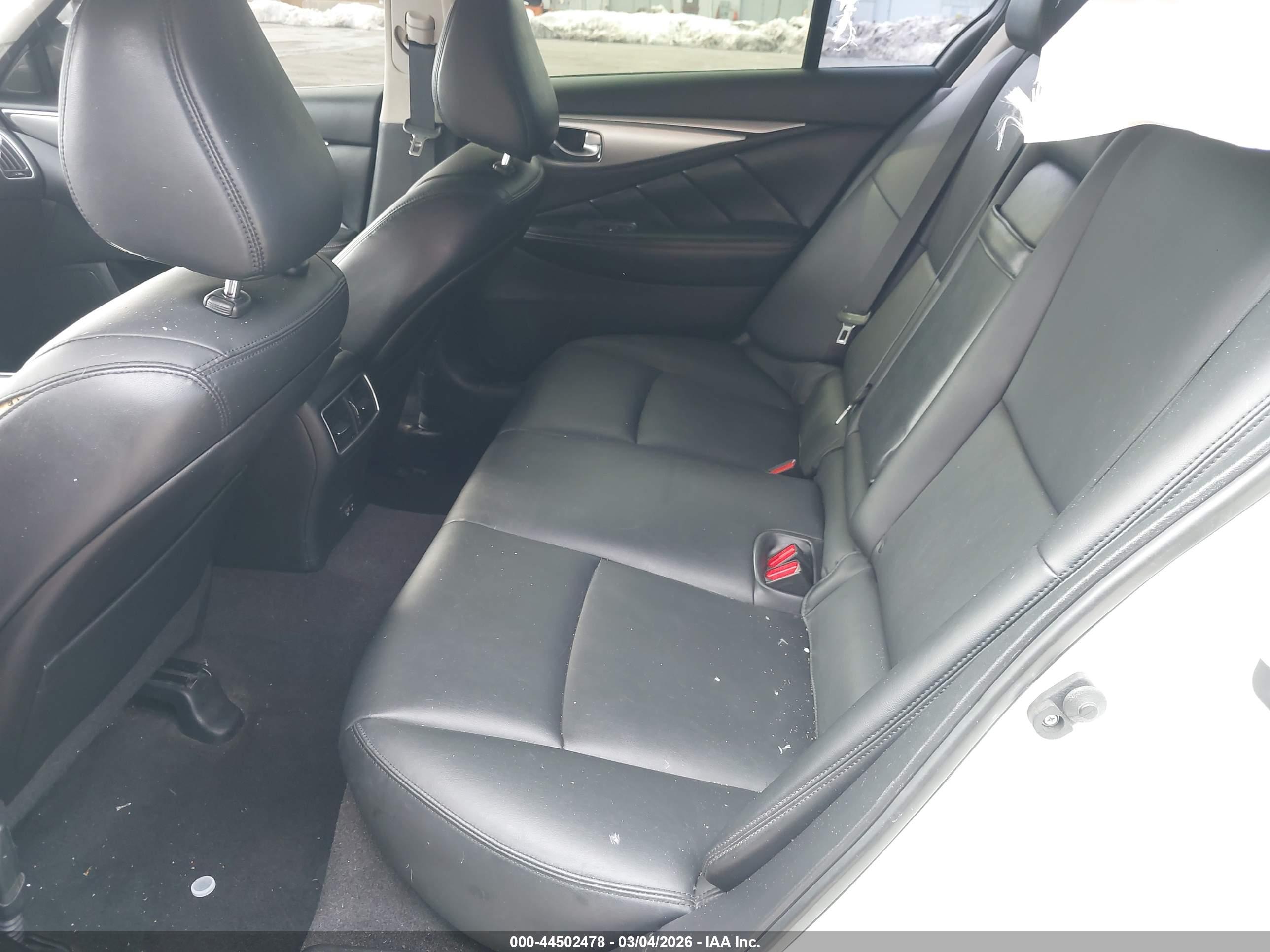 INFINITI Q50 image 8