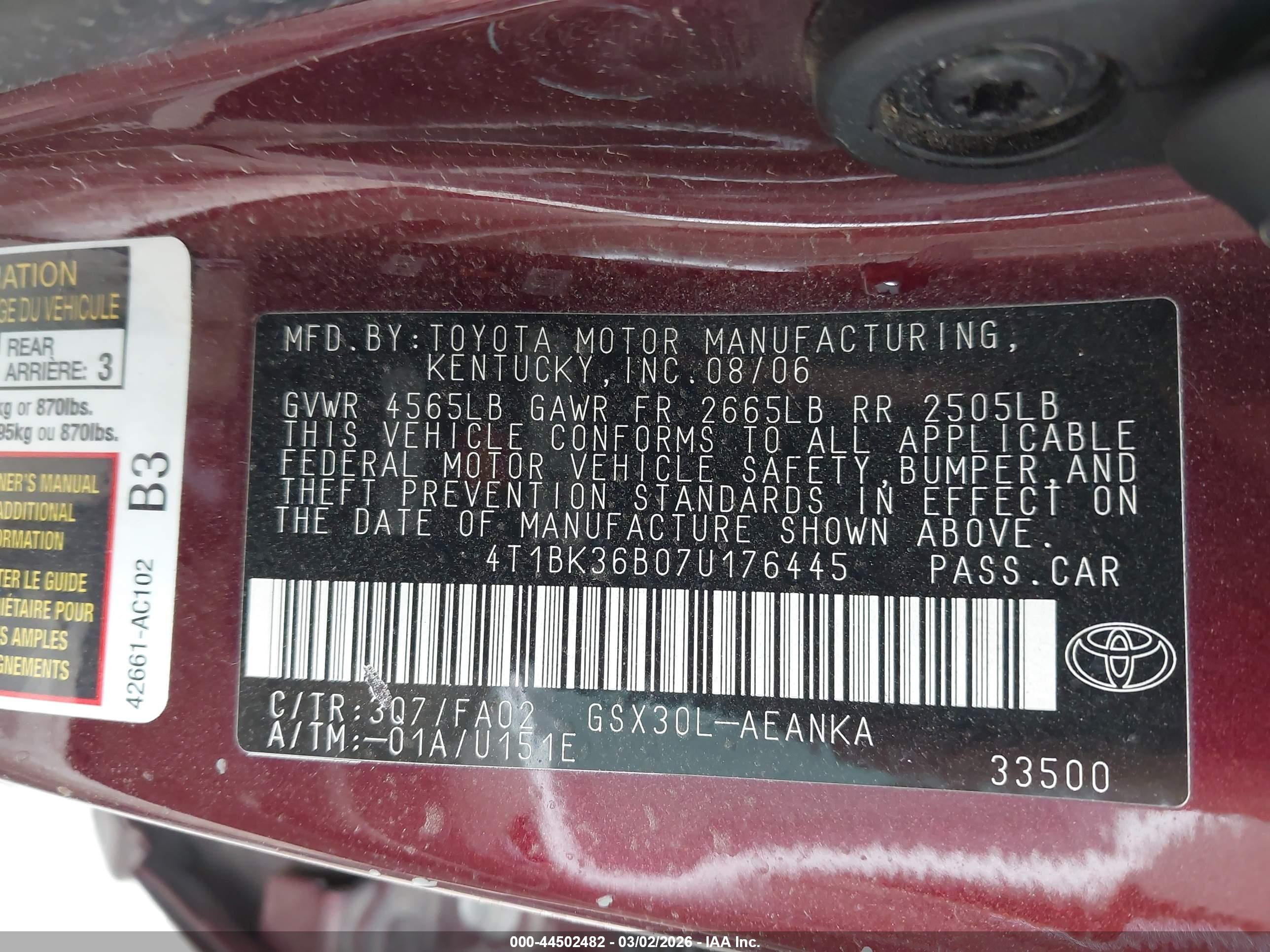 TOYOTA AVALON image 9