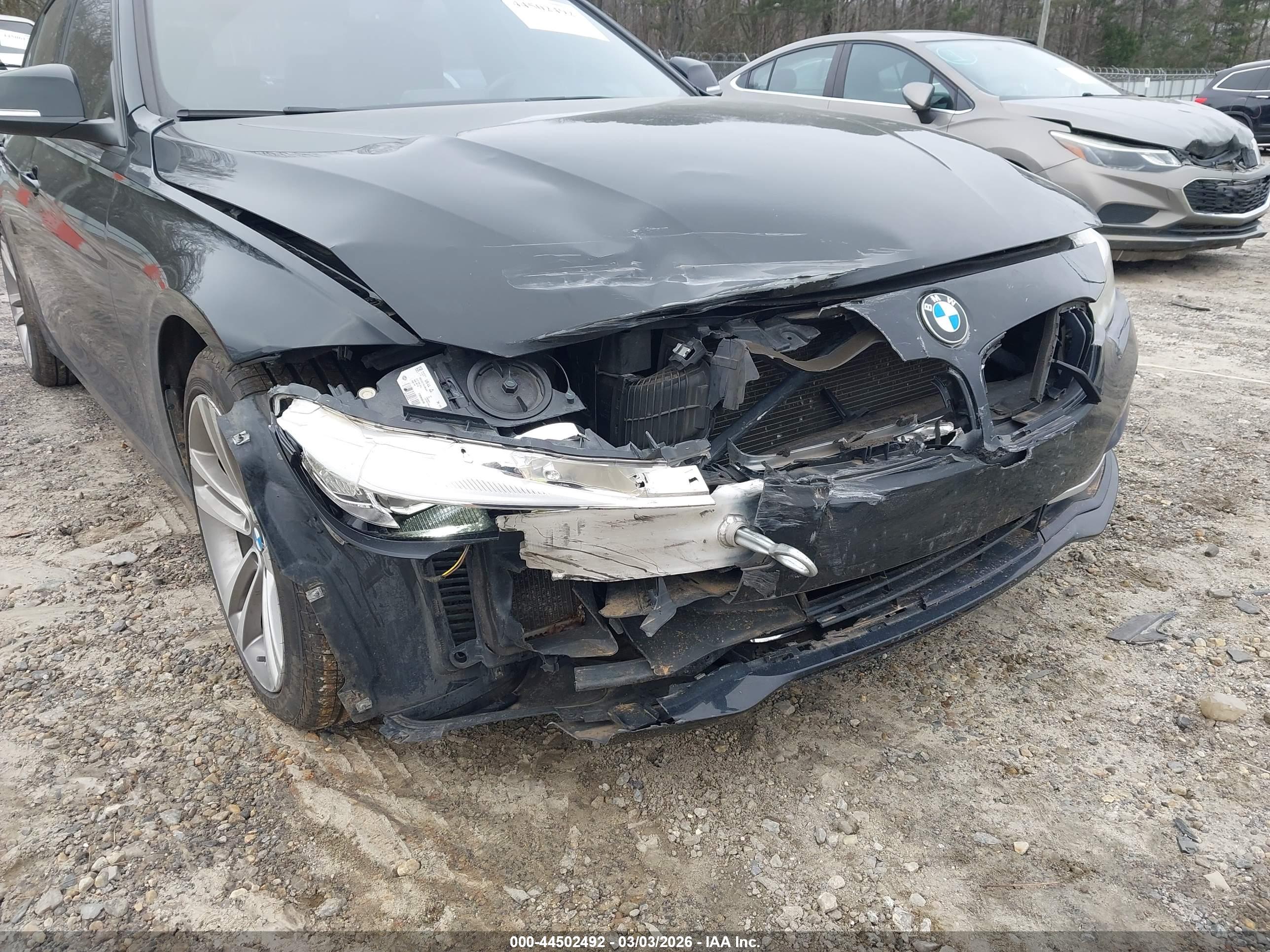 BMW 328I image 6