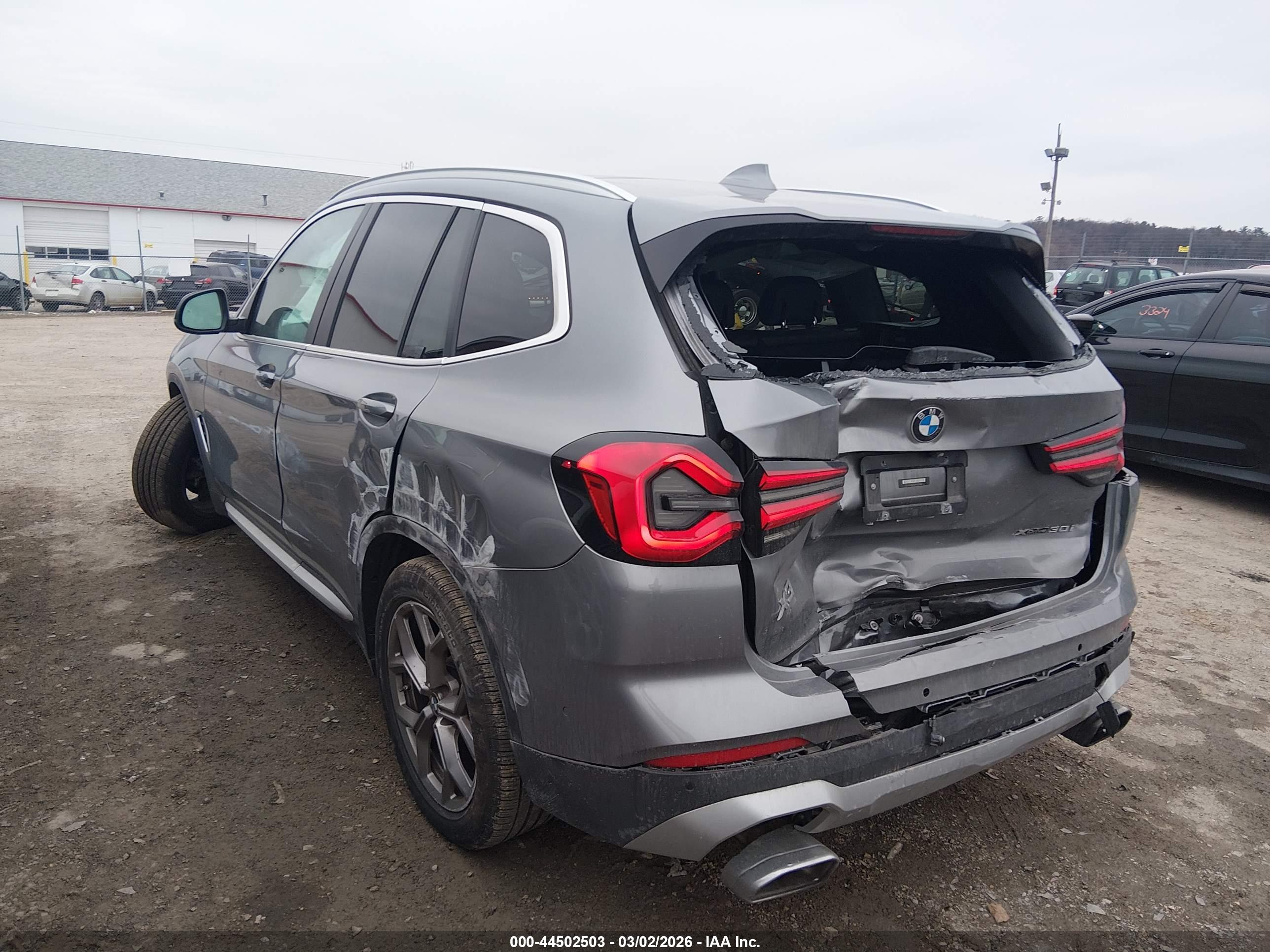 BMW X3 image 6
