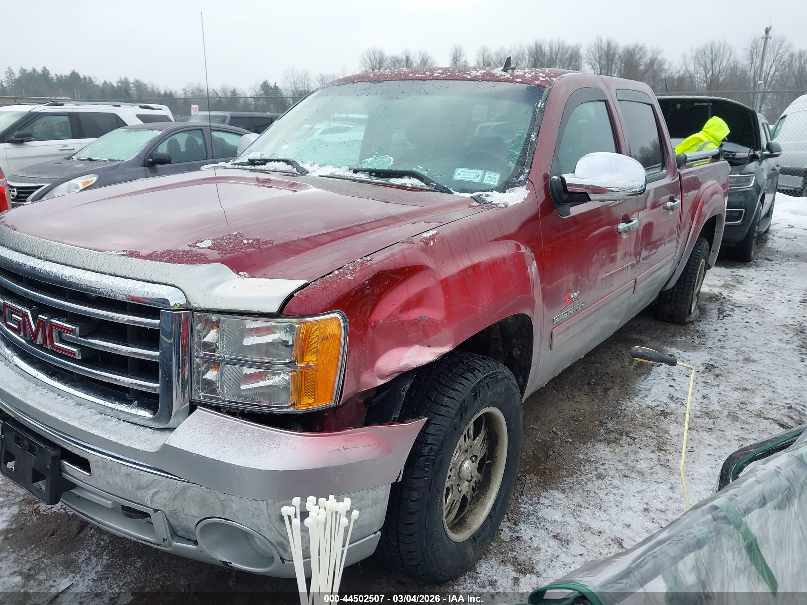 GMC SIERRA image 6