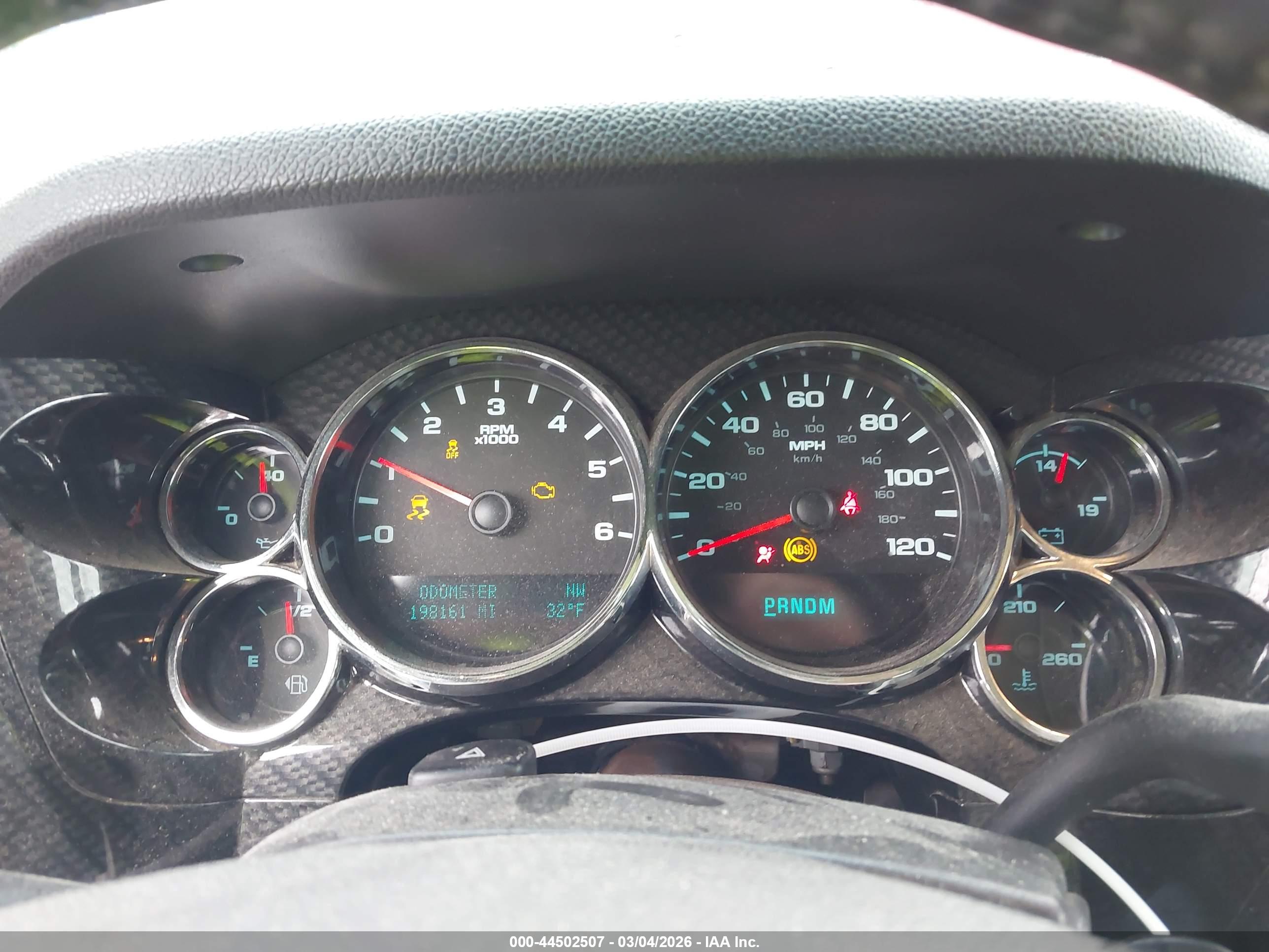 GMC SIERRA image 7