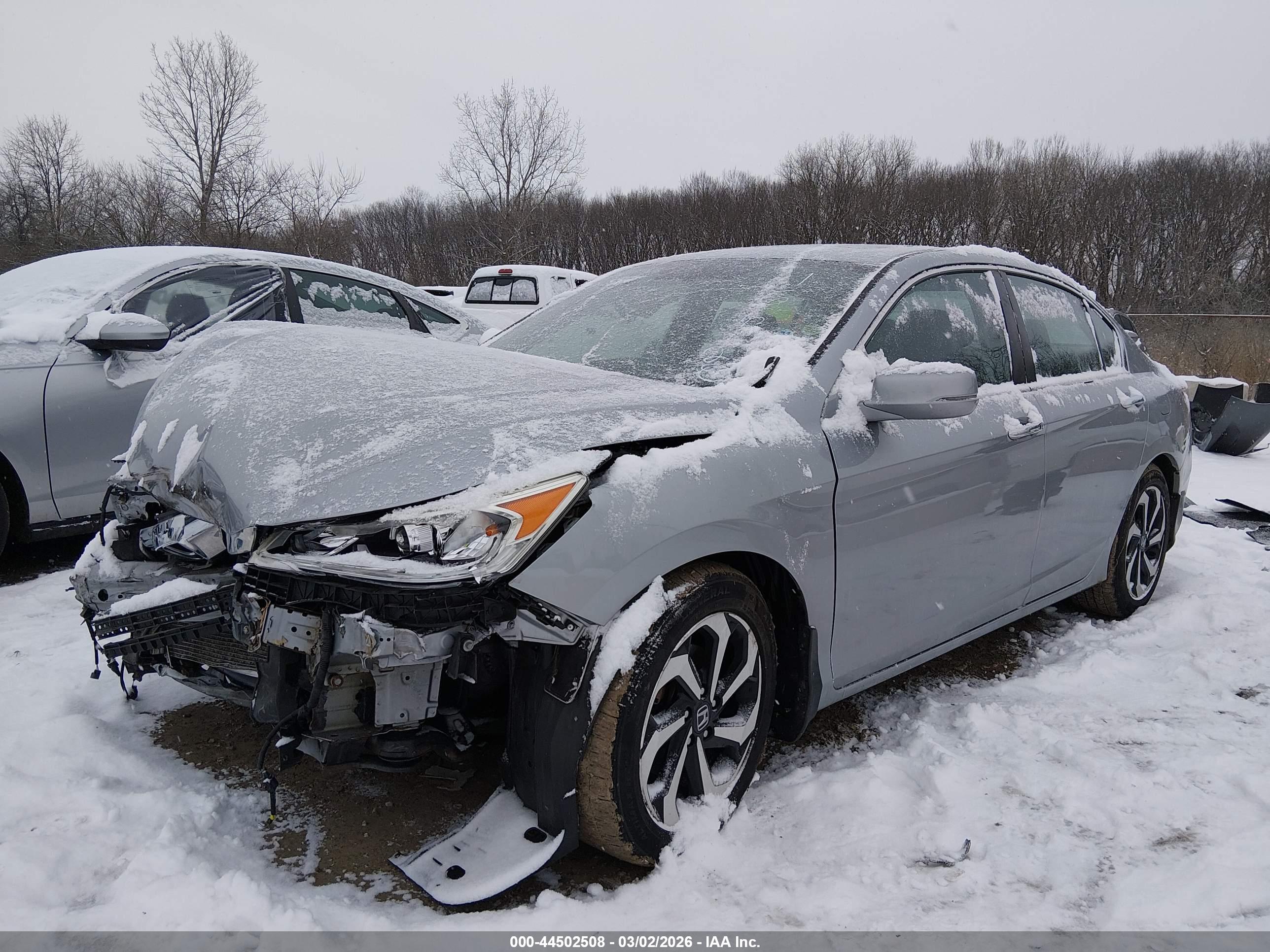 HONDA ACCORD image 2