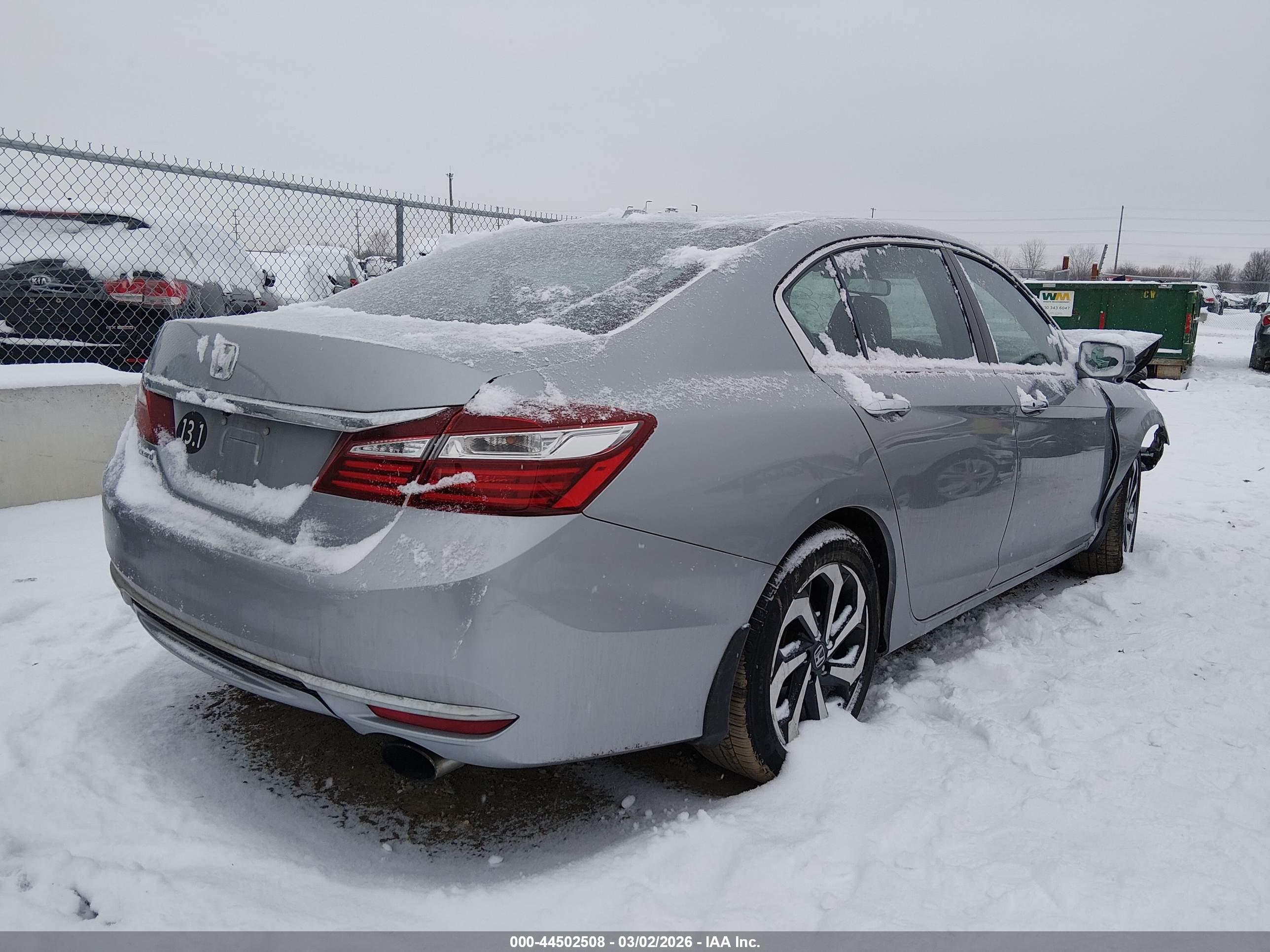 HONDA ACCORD image 4