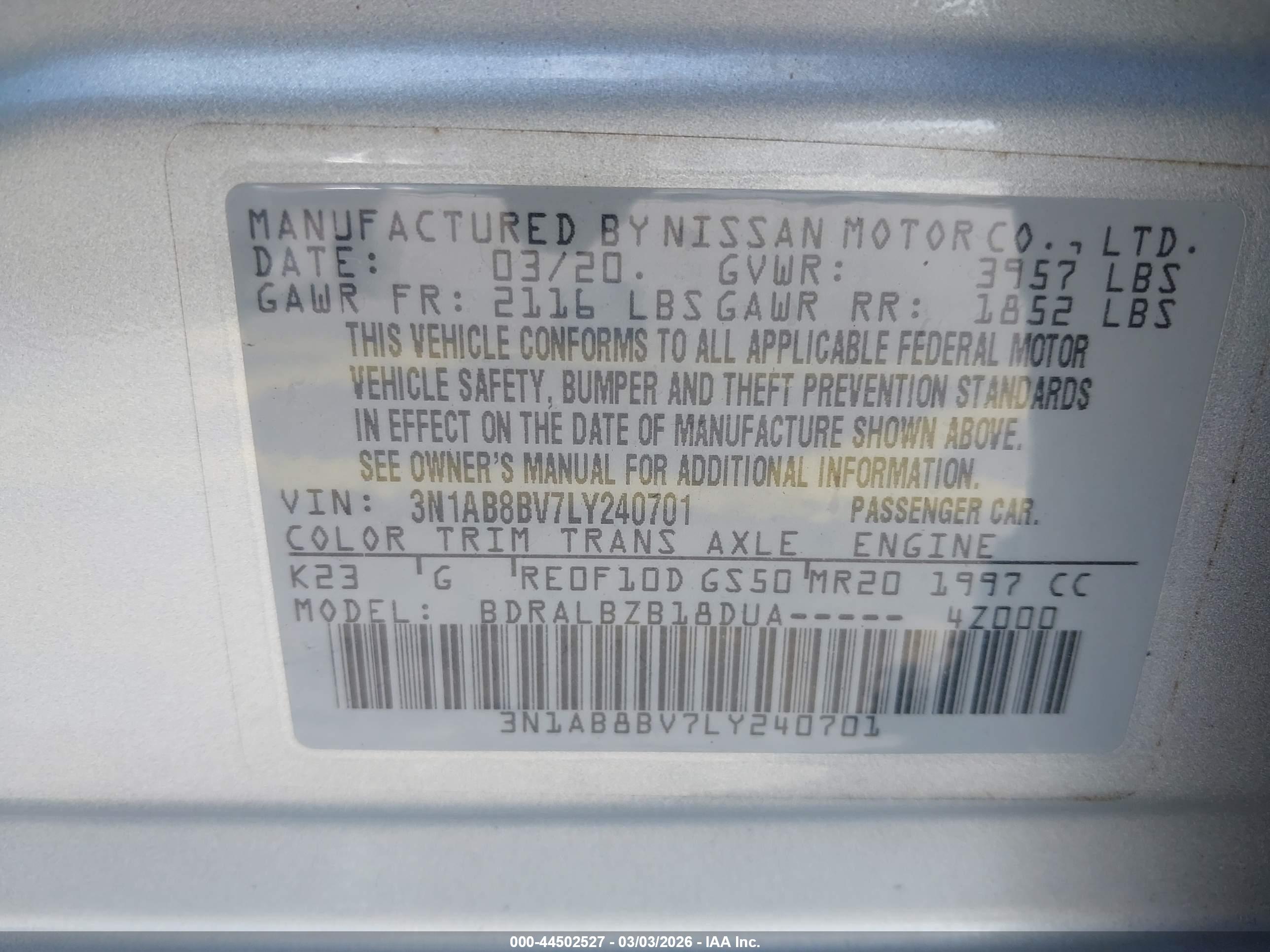 NISSAN SENTRA image 9
