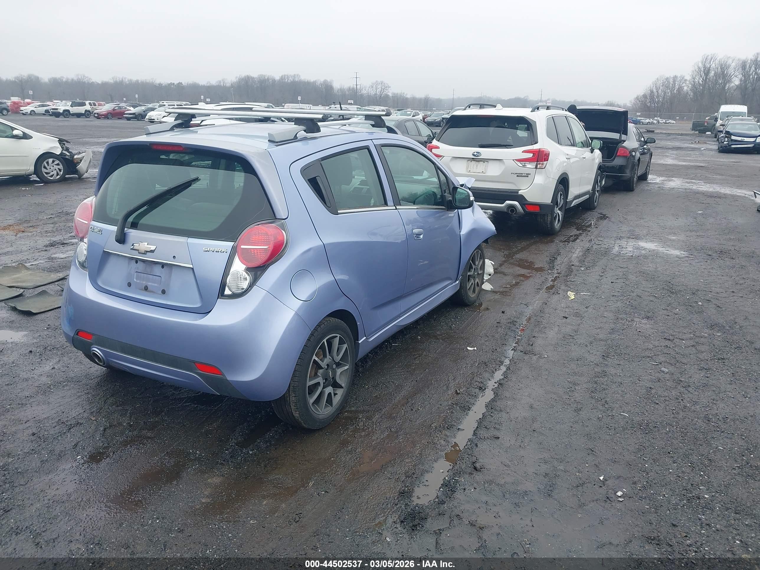 CHEVROLET SPARK image 4
