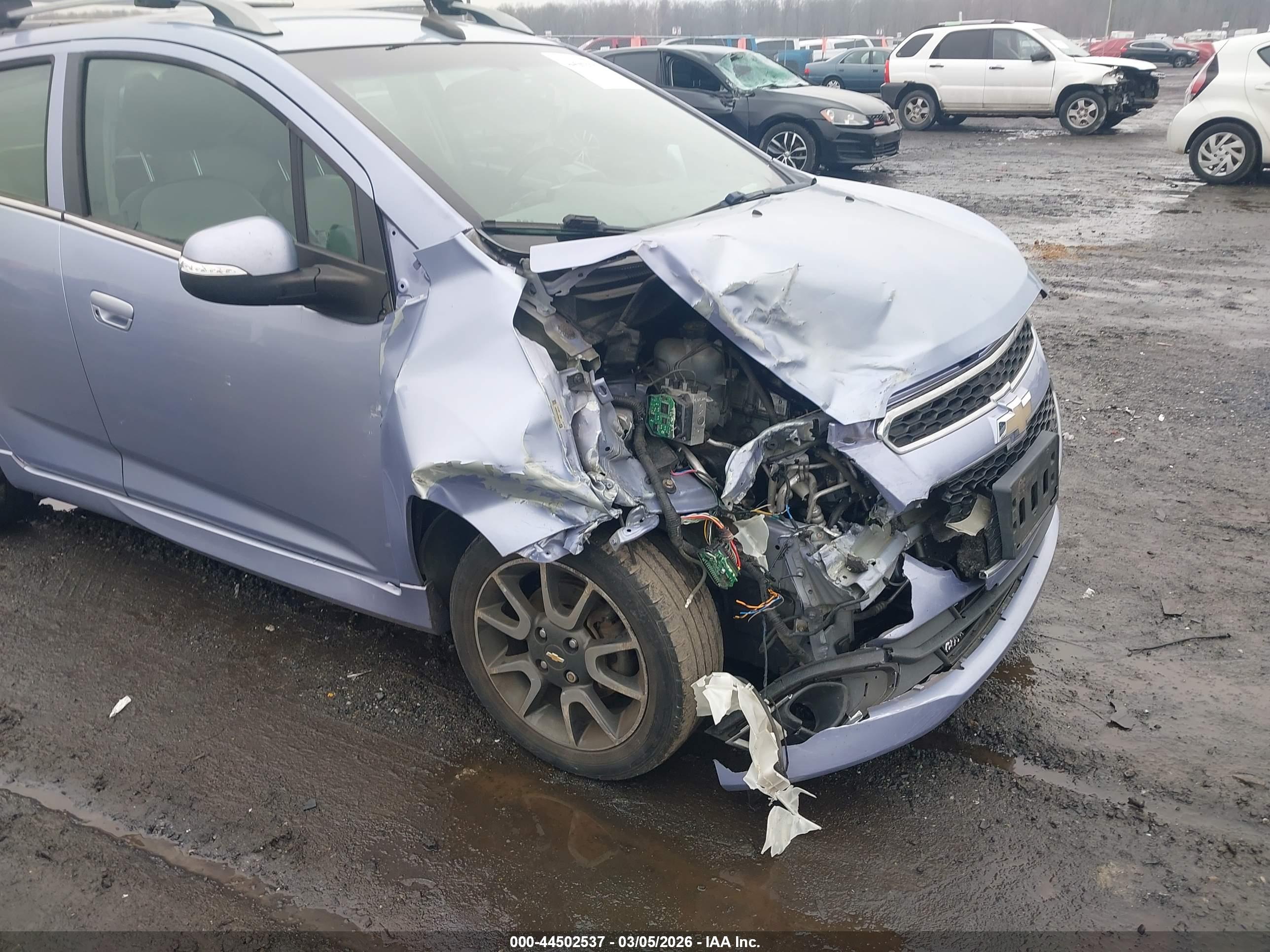 CHEVROLET SPARK image 6