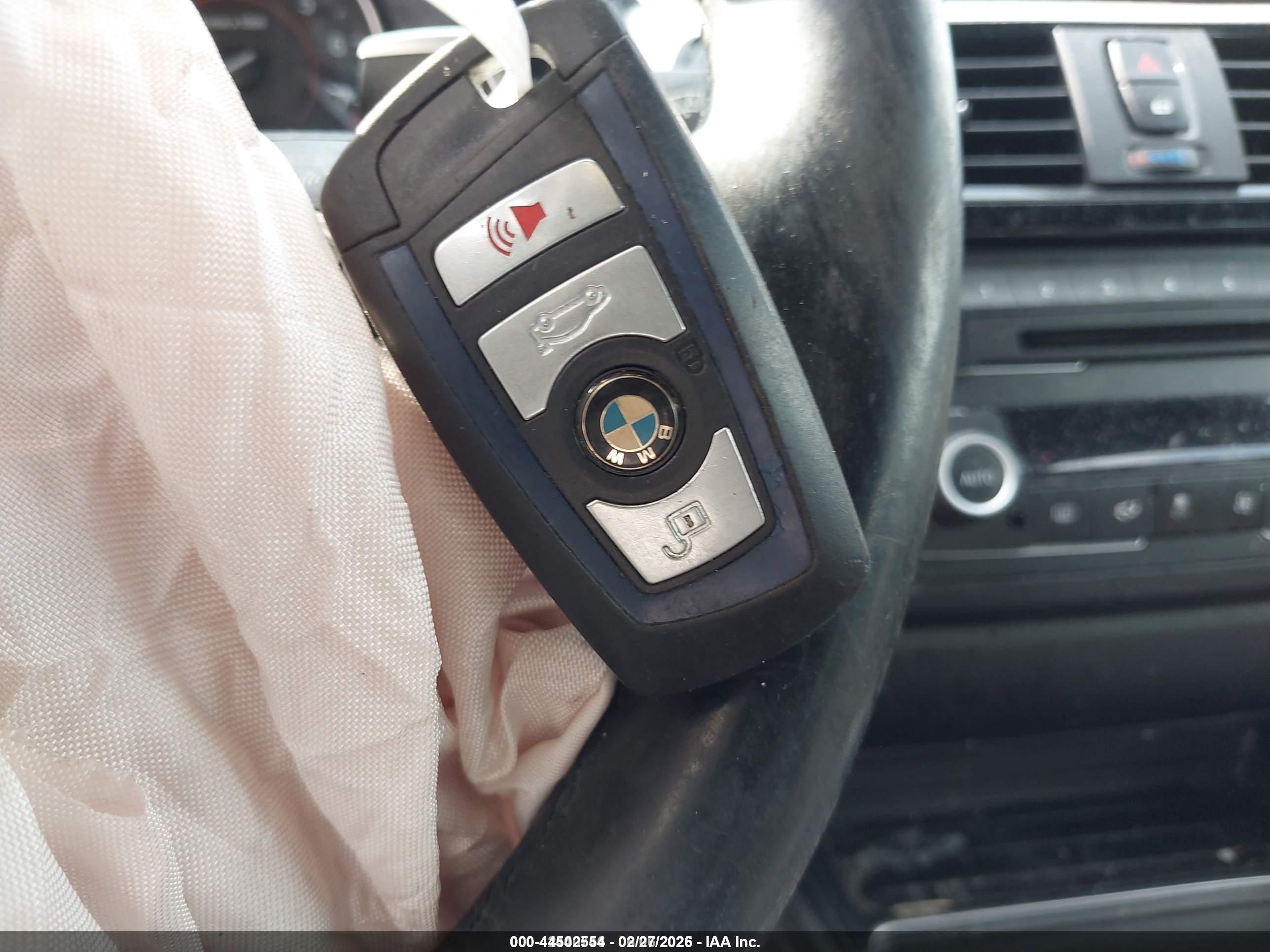 BMW 328I image 11