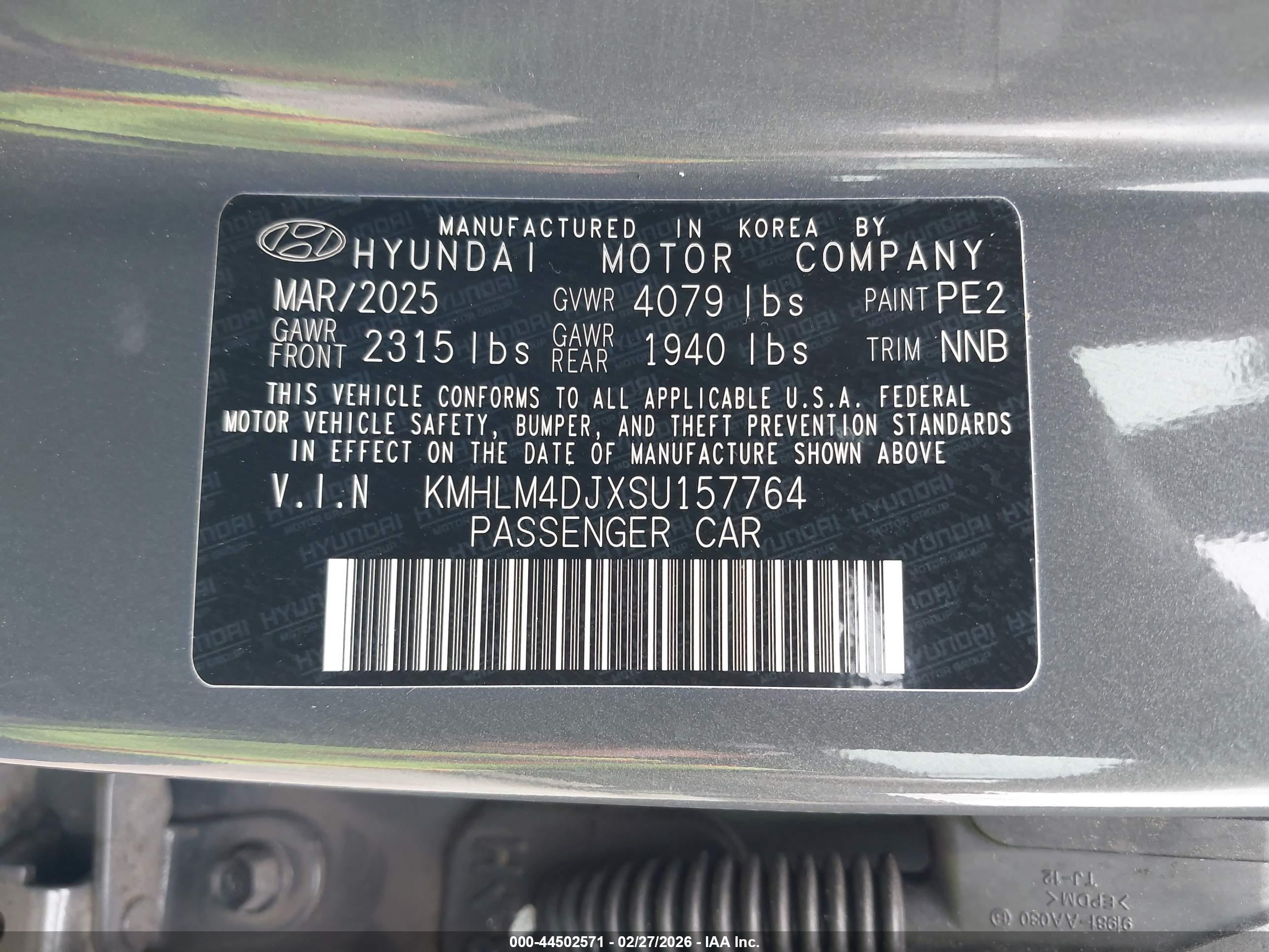 HYUNDAI ELANTRA image 9