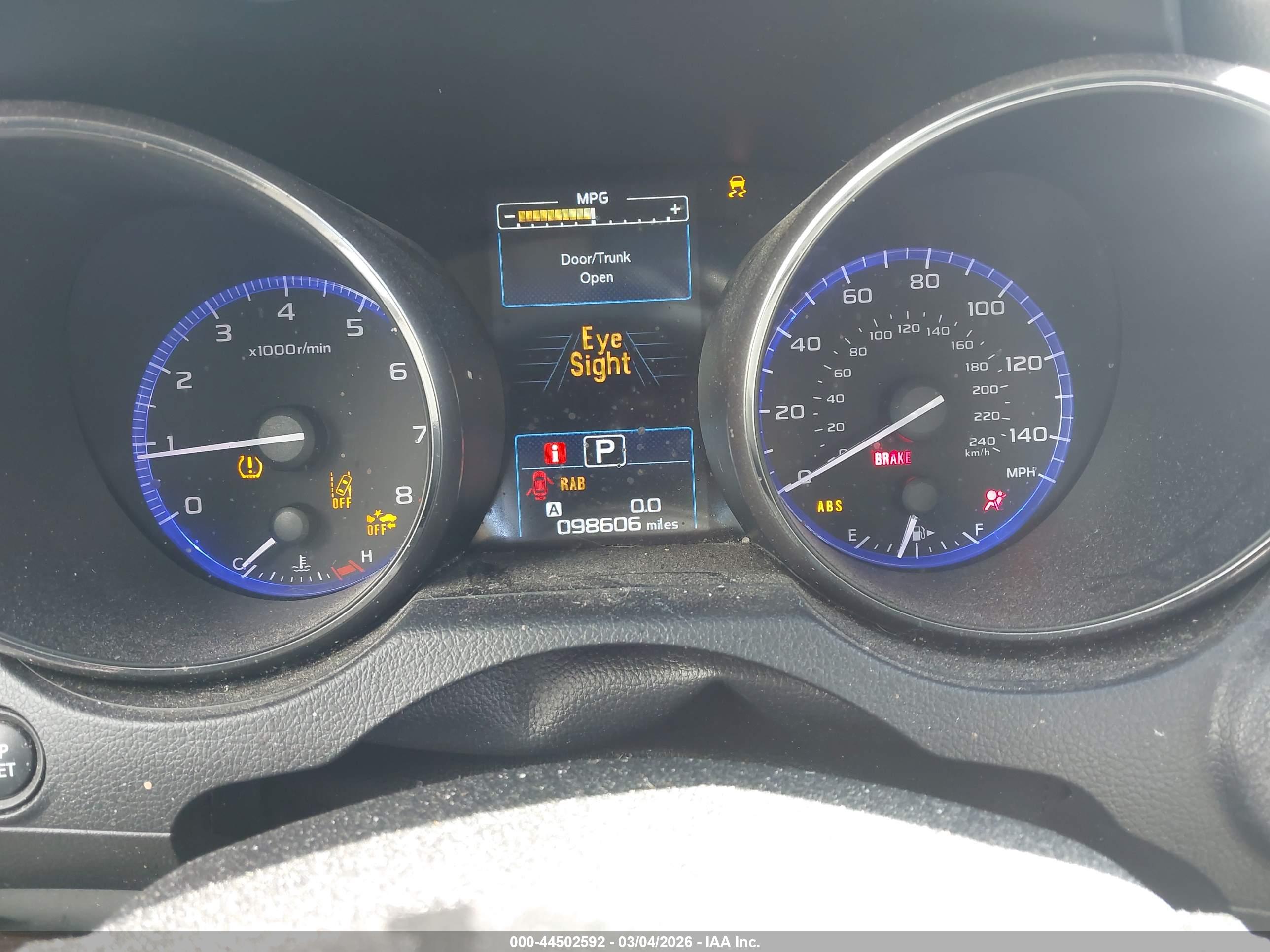 SUBARU LEGACY image 7