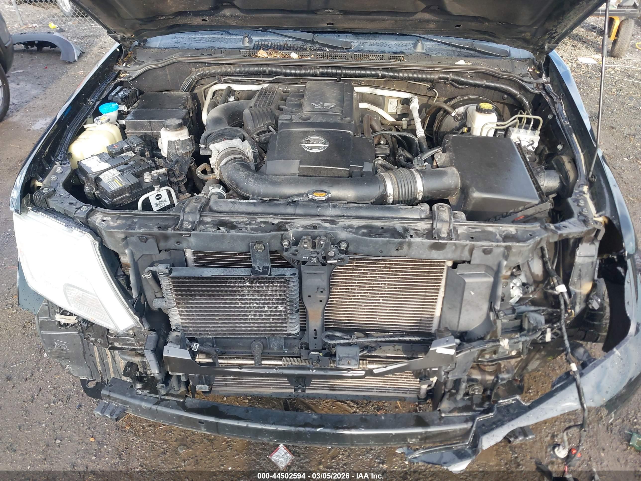 NISSAN FRONTIER image 10
