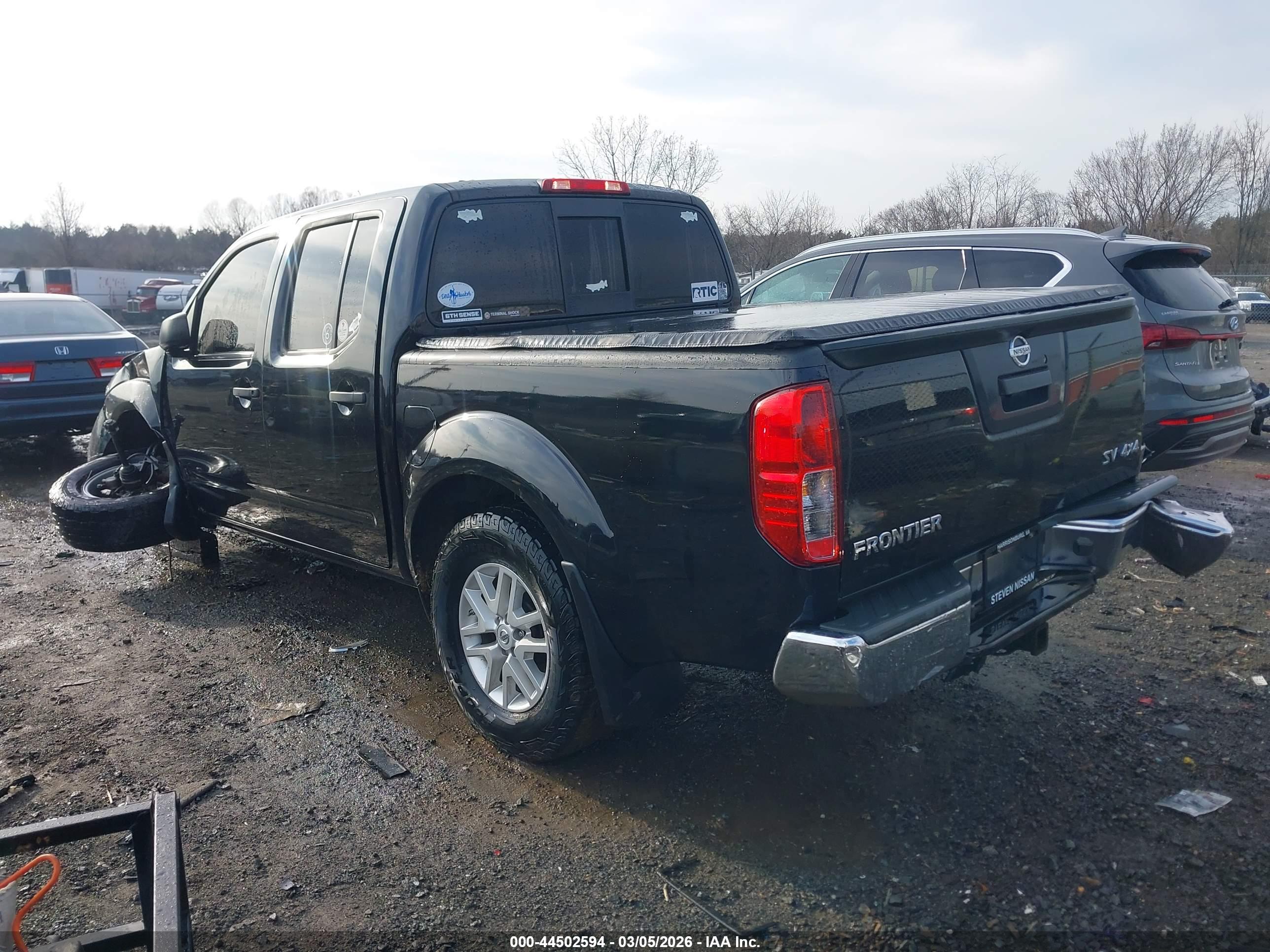 NISSAN FRONTIER image 3