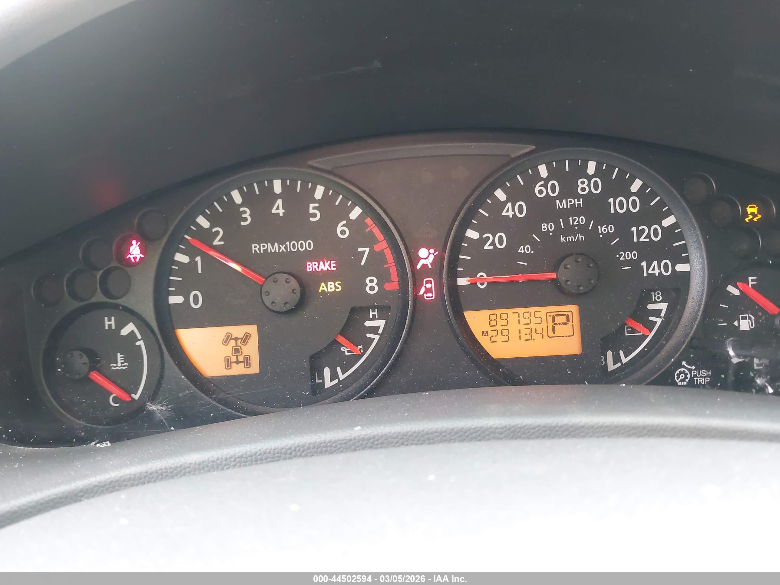 NISSAN FRONTIER image 7