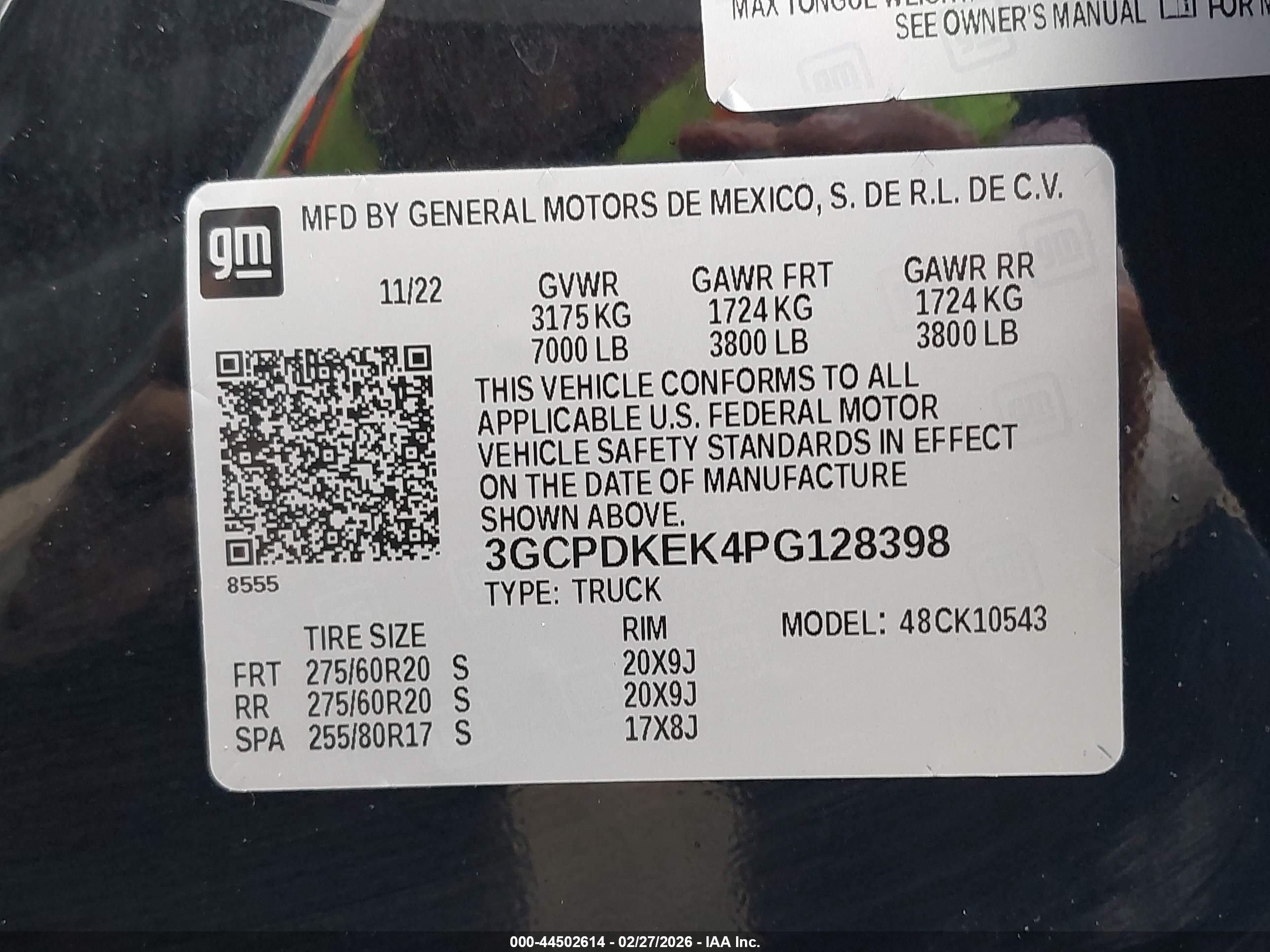 CHEVROLET SILVERADO image 9