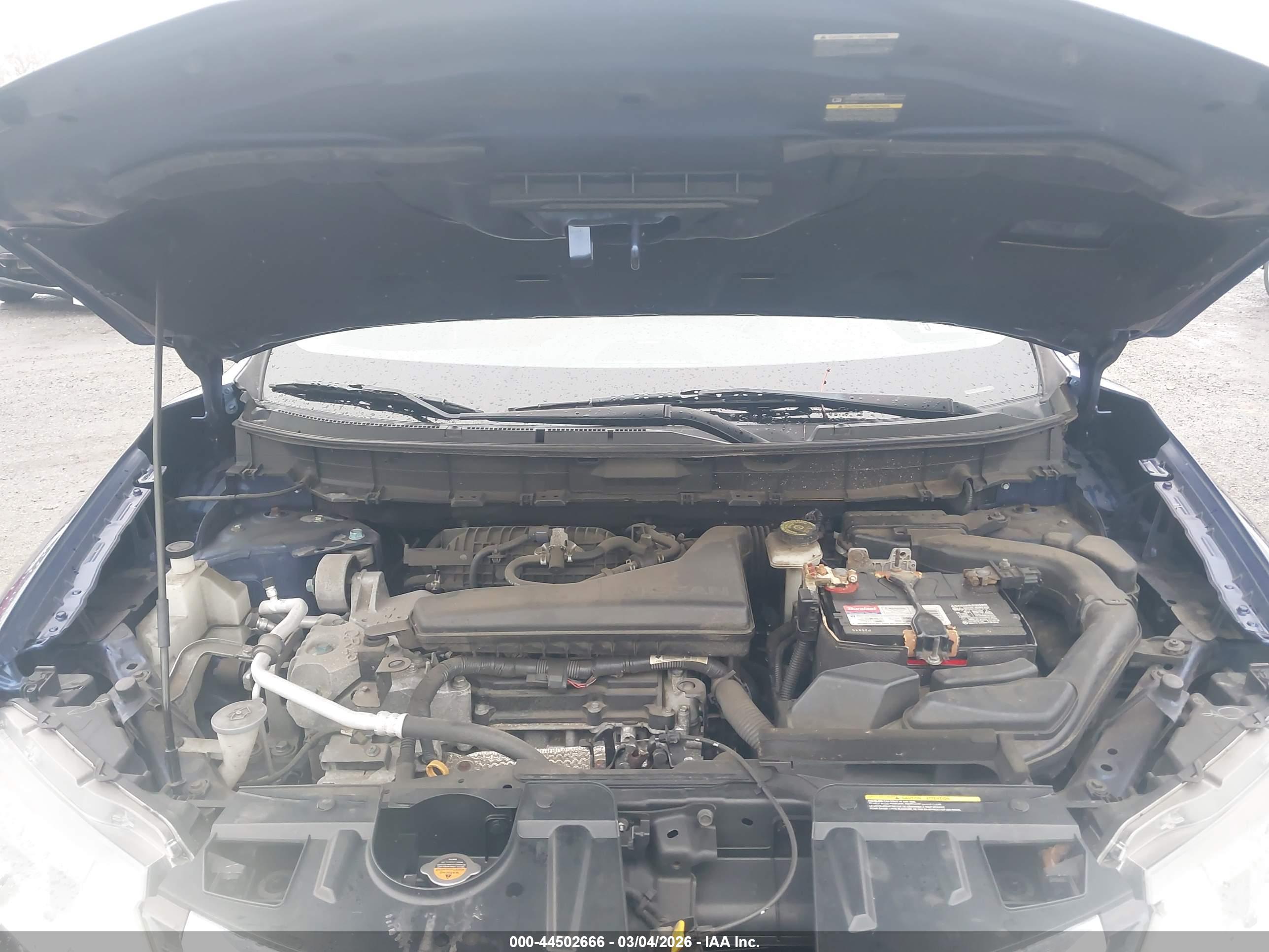 NISSAN ROGUE image 10