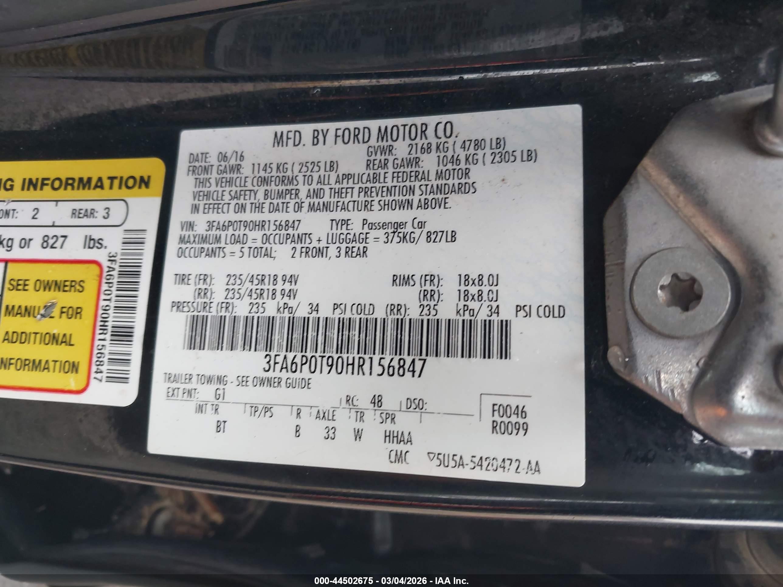 FORD FUSION image 9