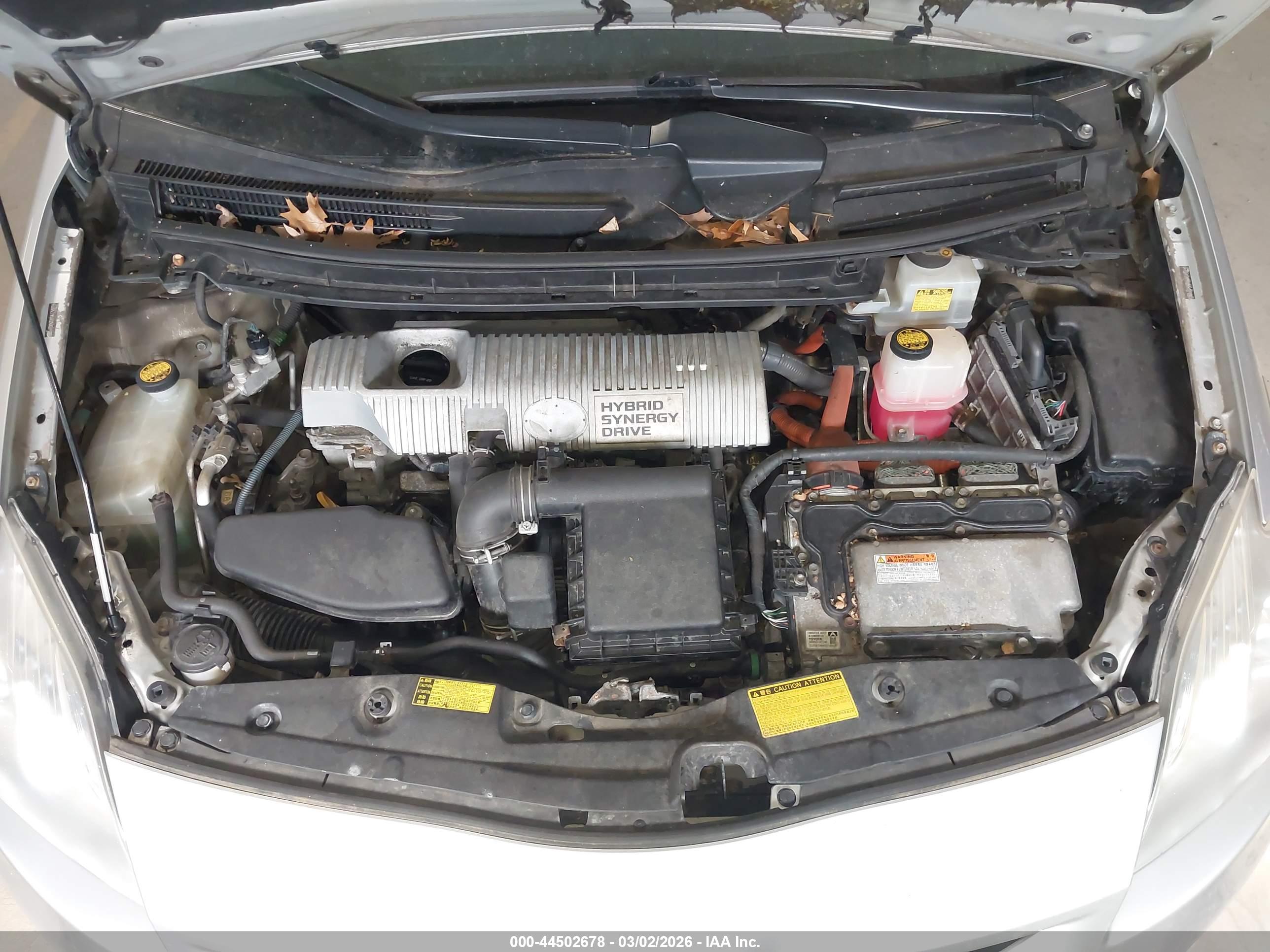 TOYOTA PRIUS image 10