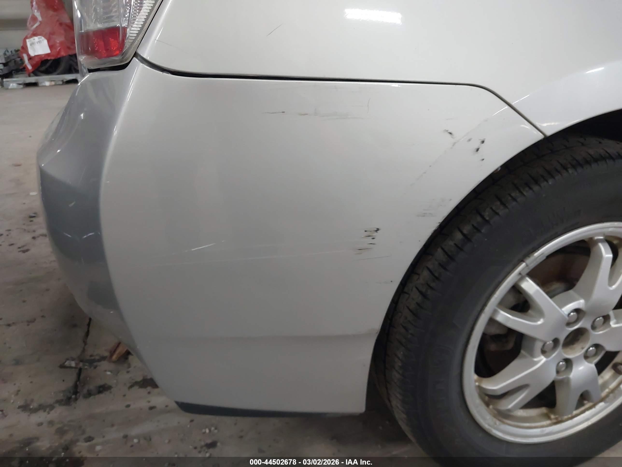 TOYOTA PRIUS image 6