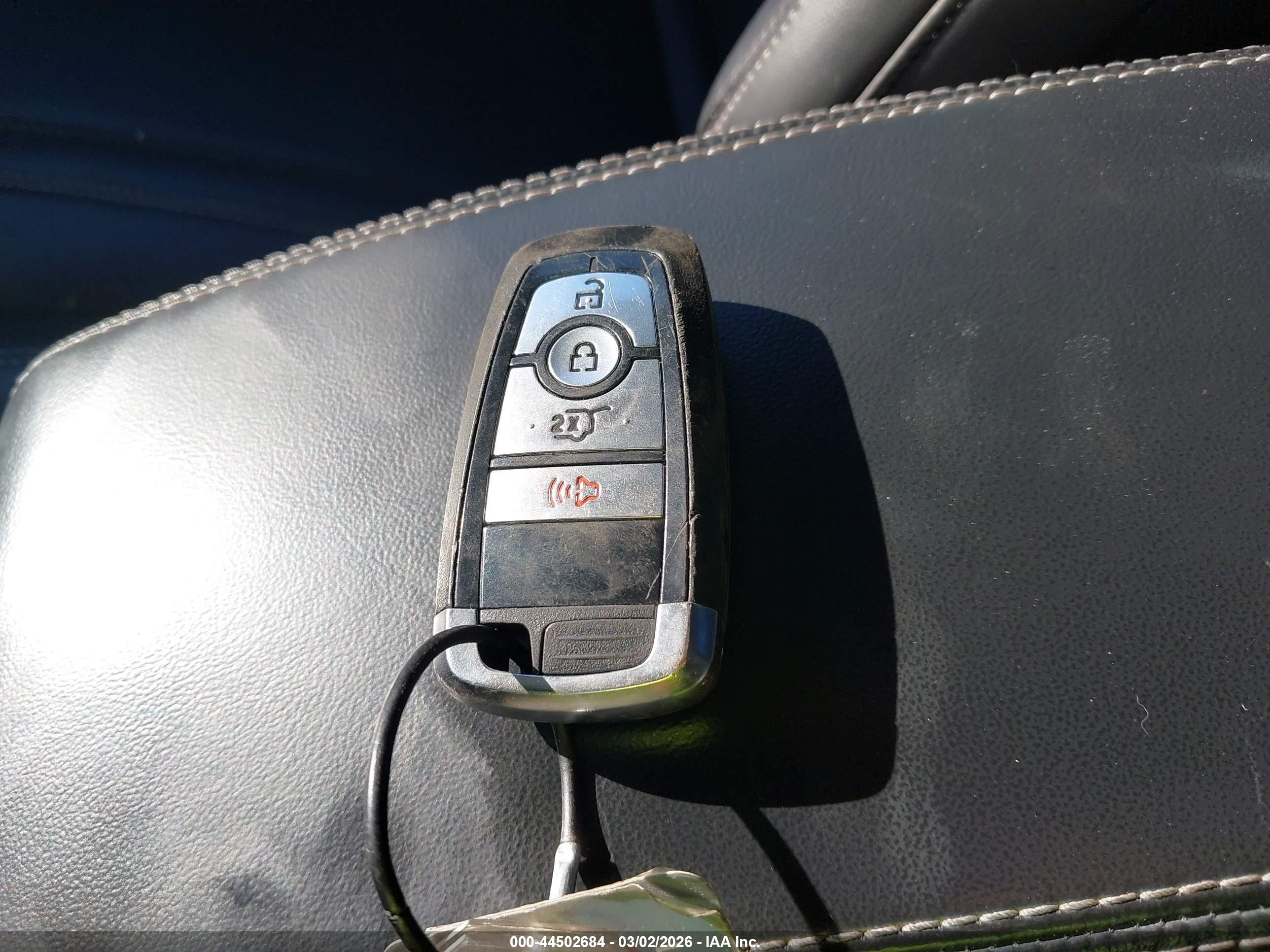 FORD MUSTANG image 11