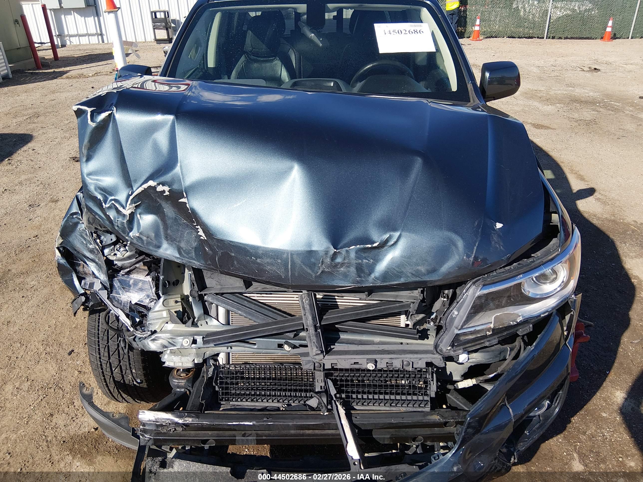CHEVROLET COLORADO image 10