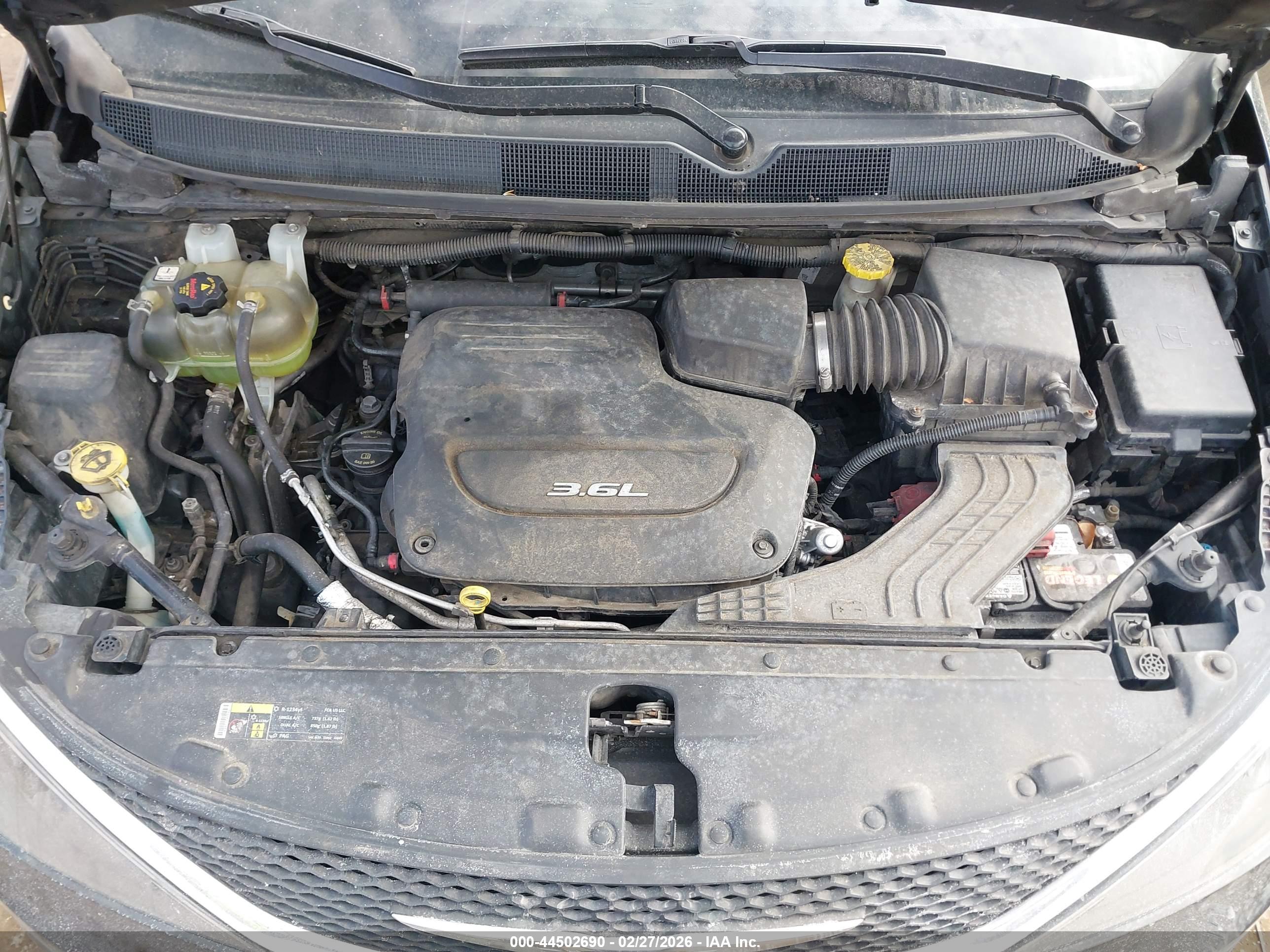 CHRYSLER PACIFICA image 10
