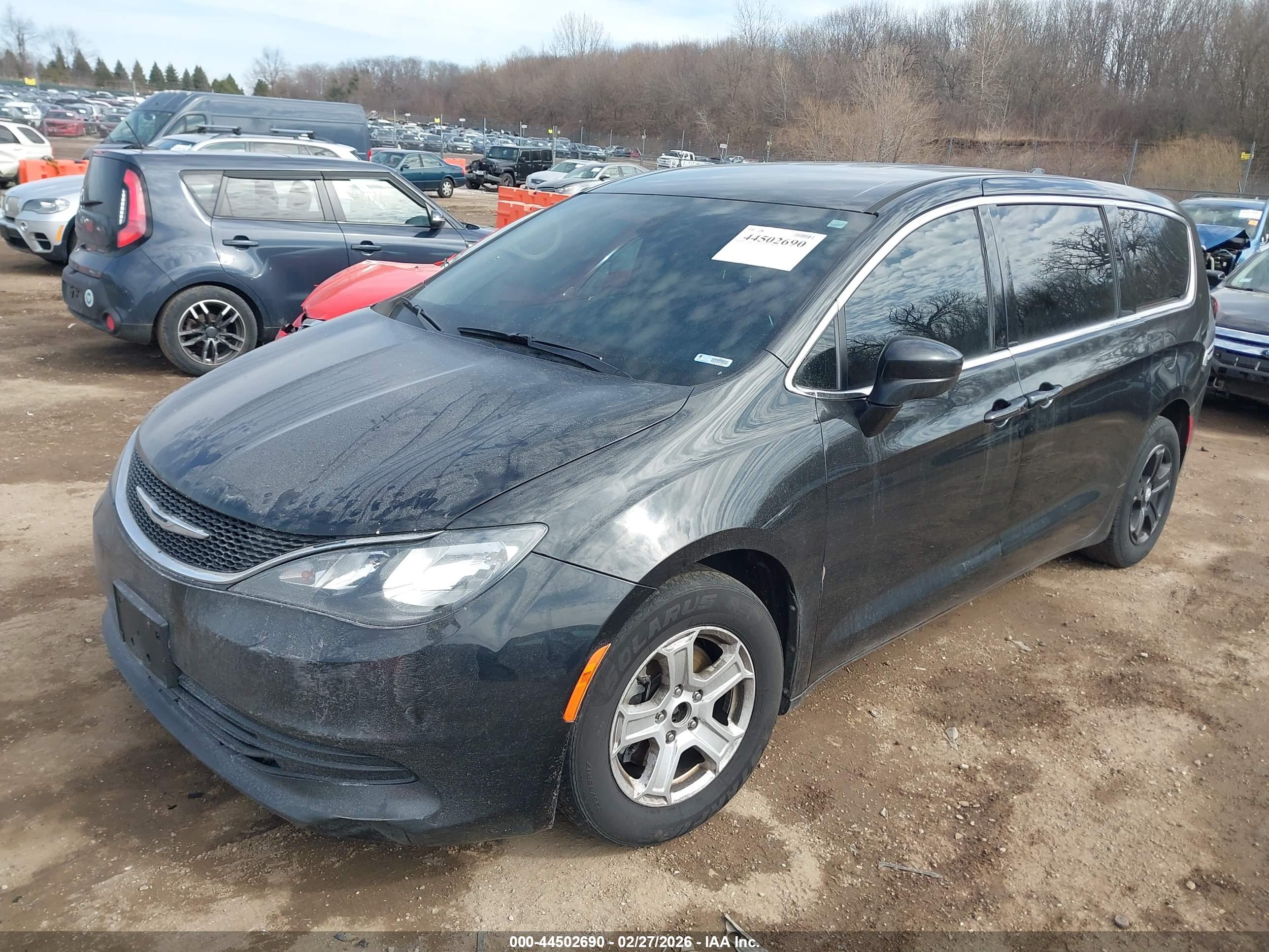 CHRYSLER PACIFICA image 2