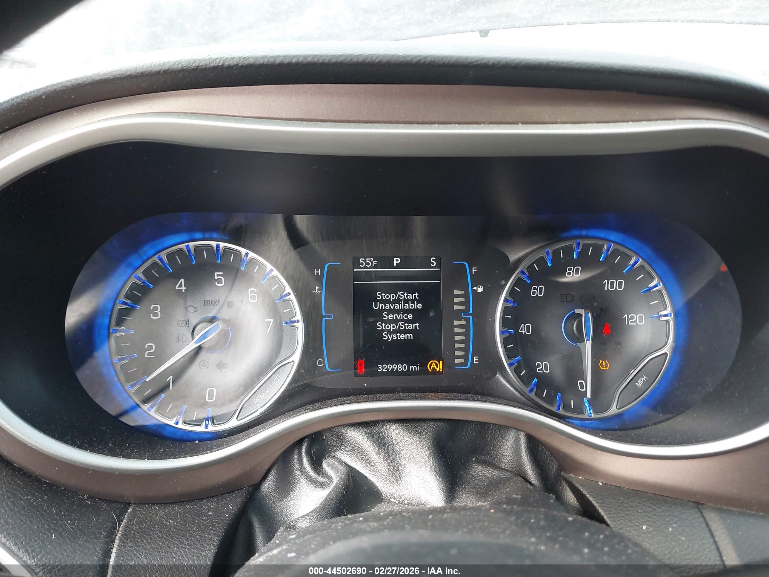 CHRYSLER PACIFICA image 7
