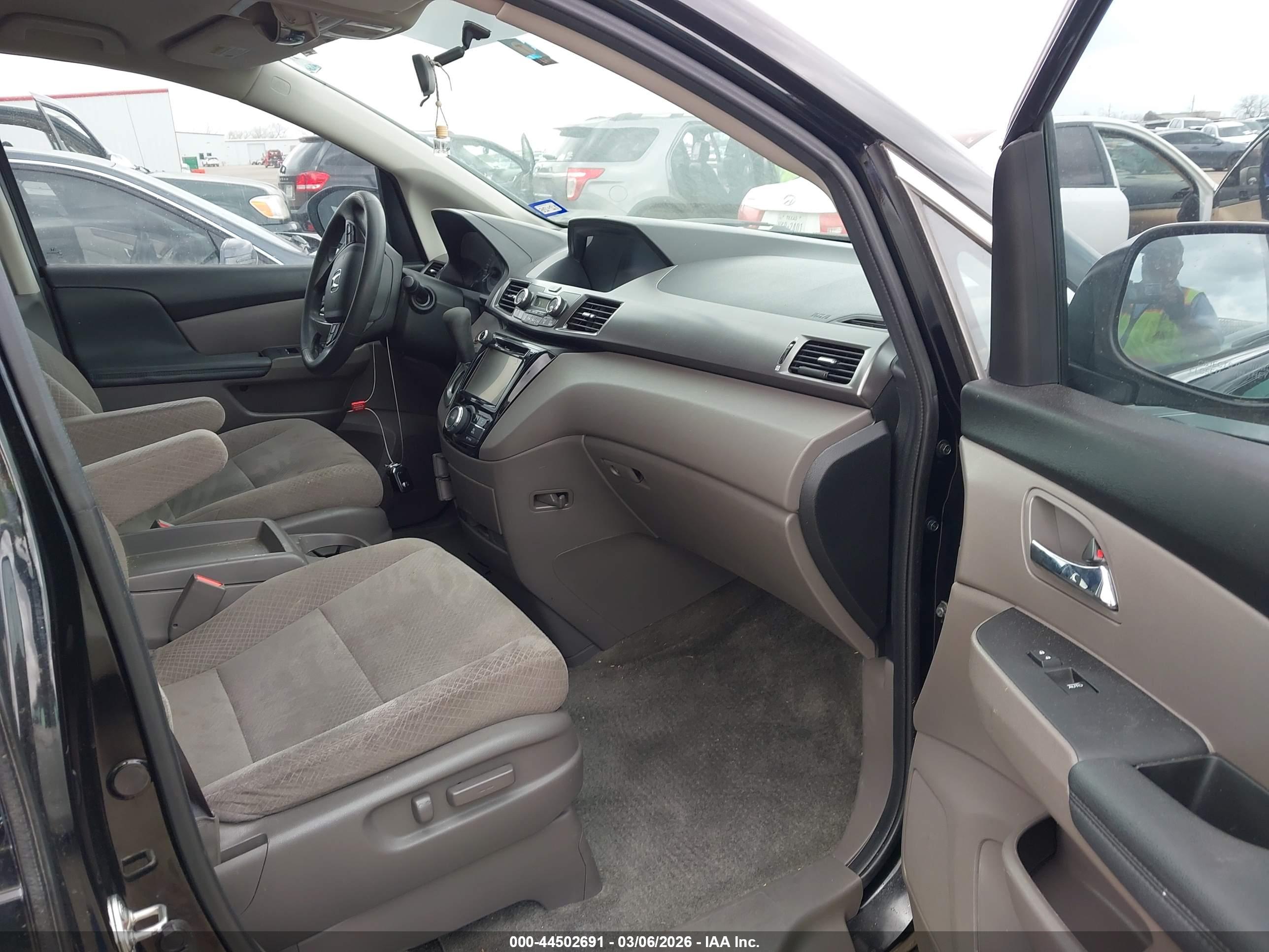 HONDA ODYSSEY image 5