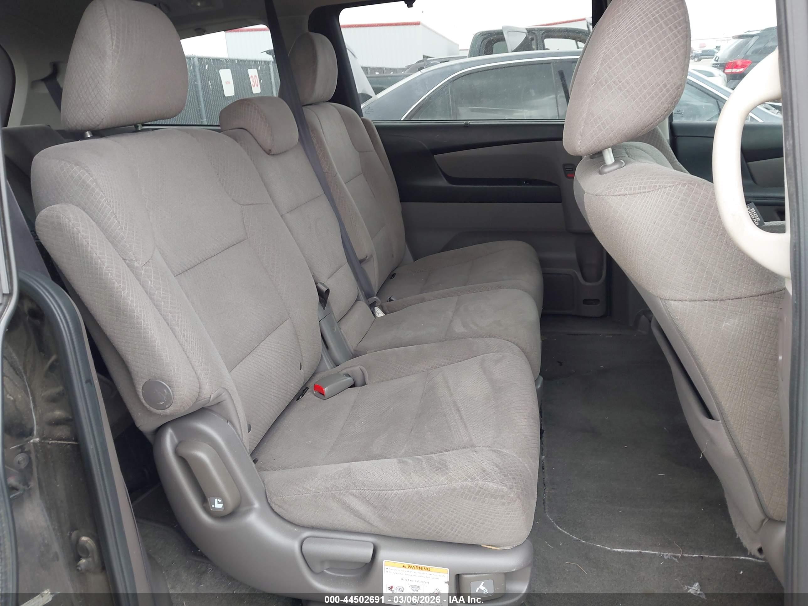 HONDA ODYSSEY image 8