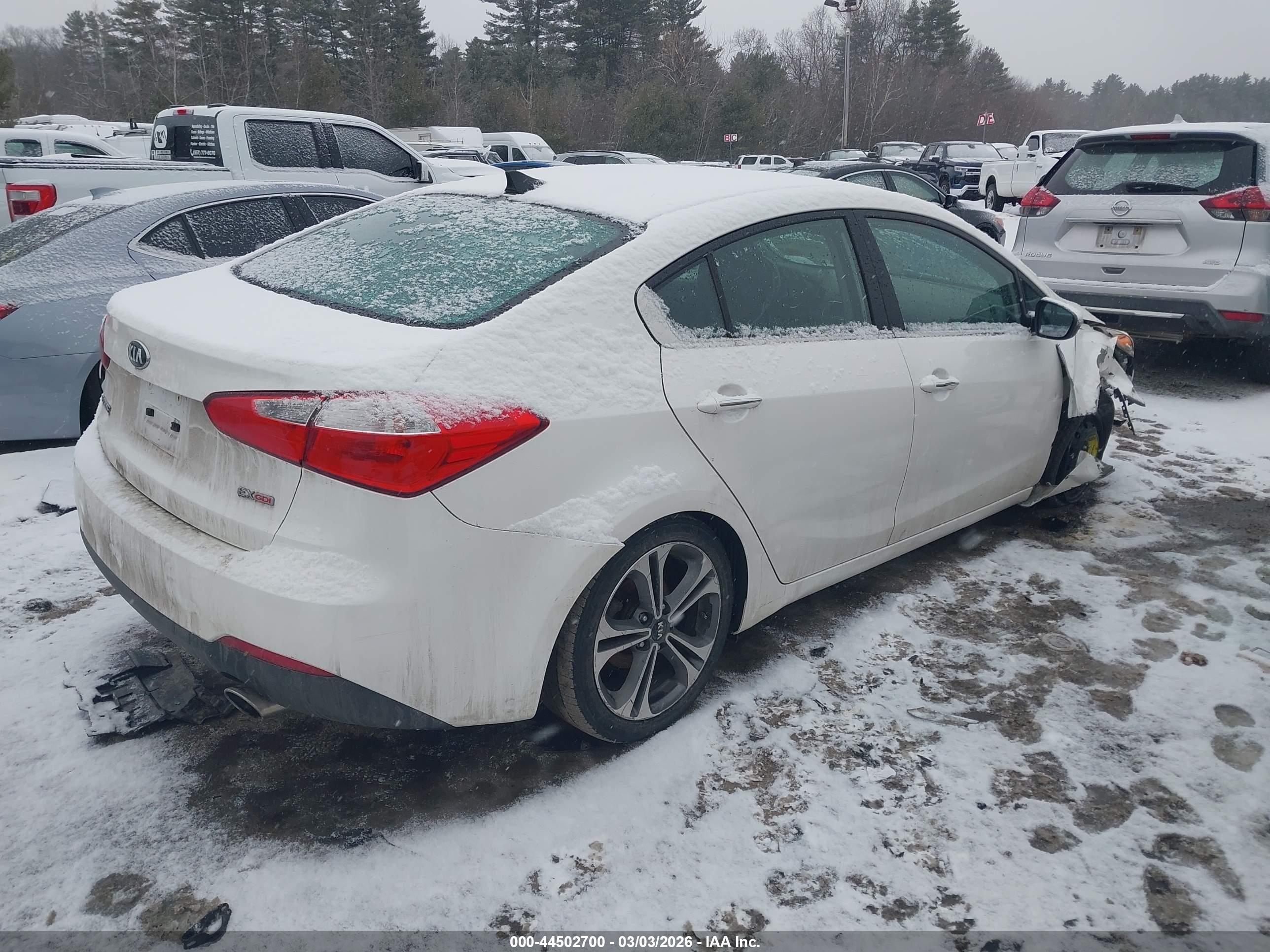 KIA FORTE image 4