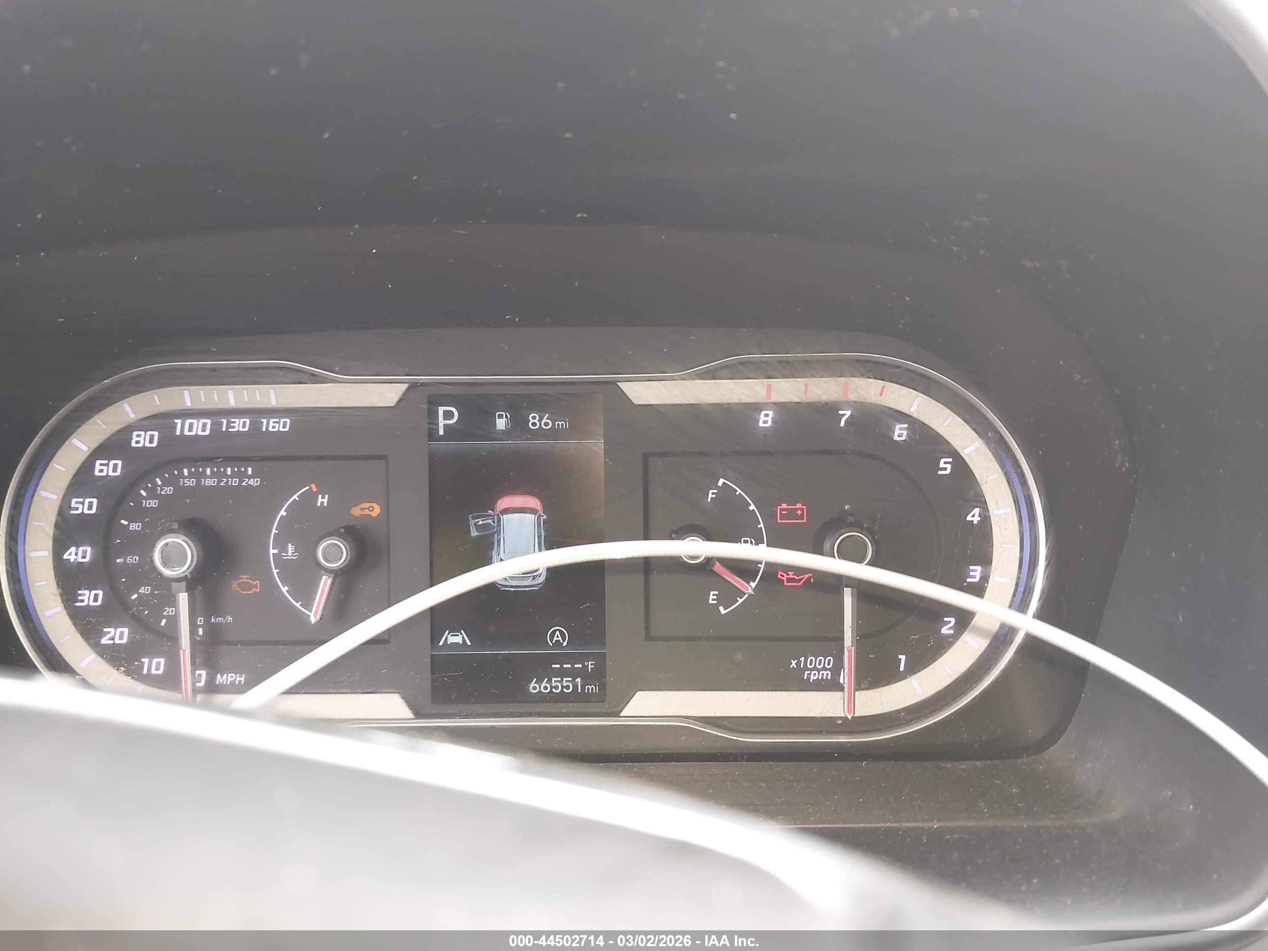 HYUNDAI TUCSON image 7