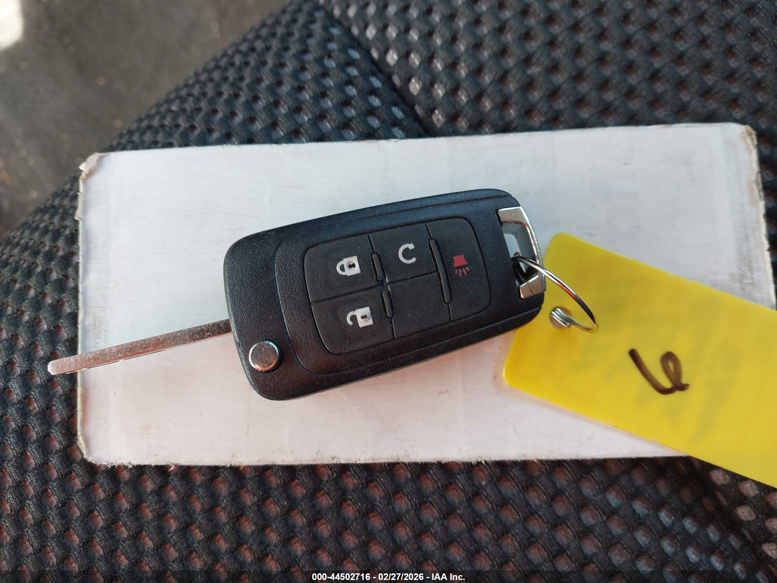 CHEVROLET EQUINOX image 11