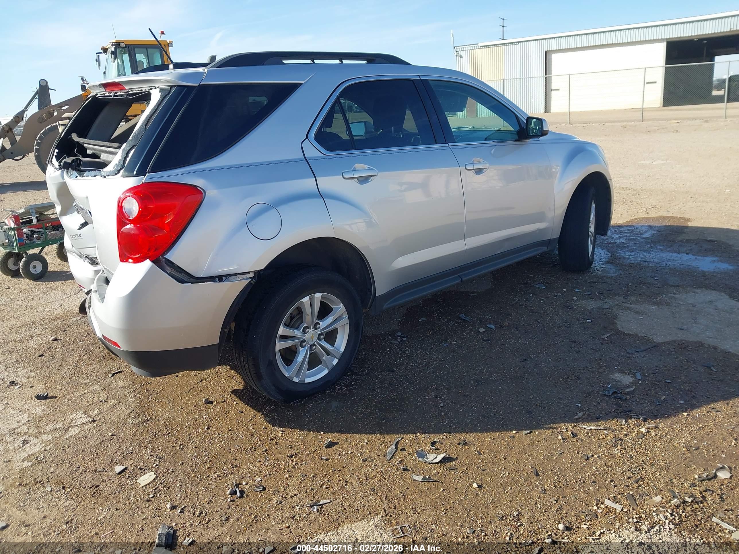 CHEVROLET EQUINOX image 4