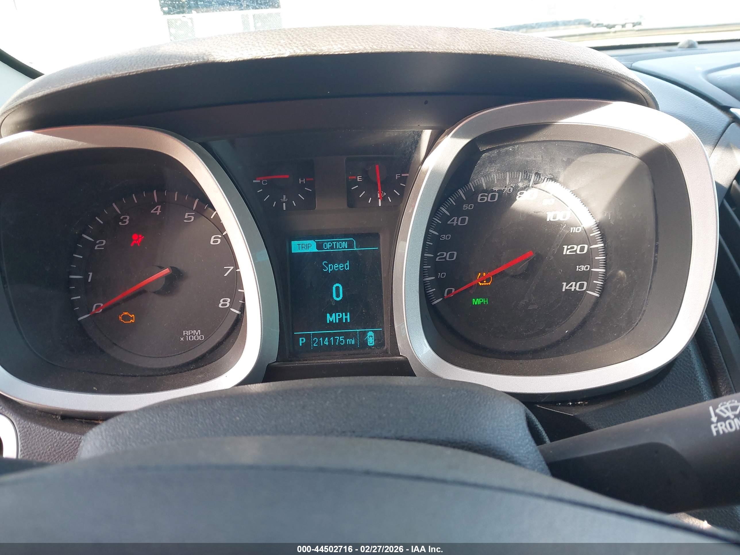 CHEVROLET EQUINOX image 7