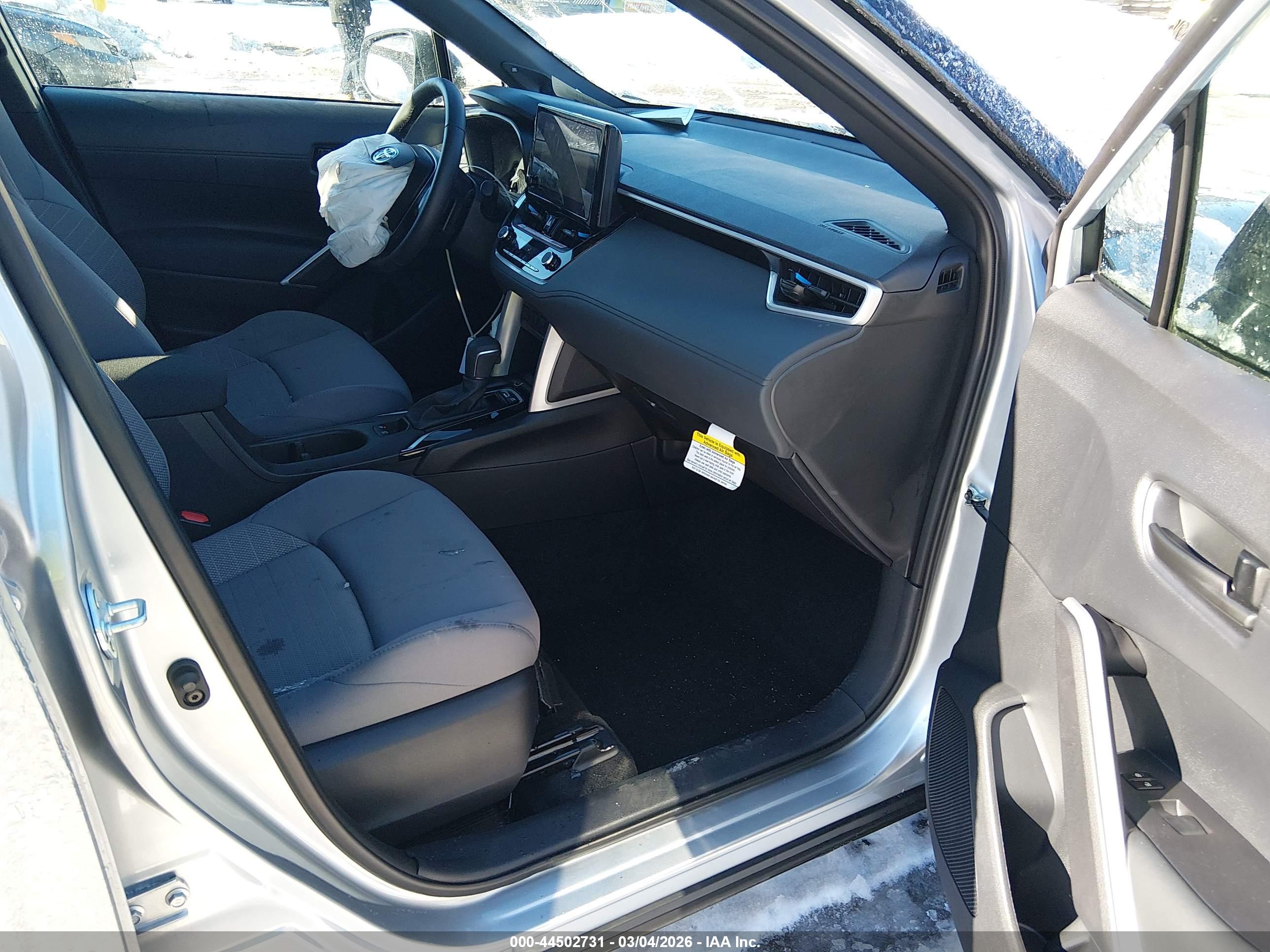 TOYOTA COROLLA image 5