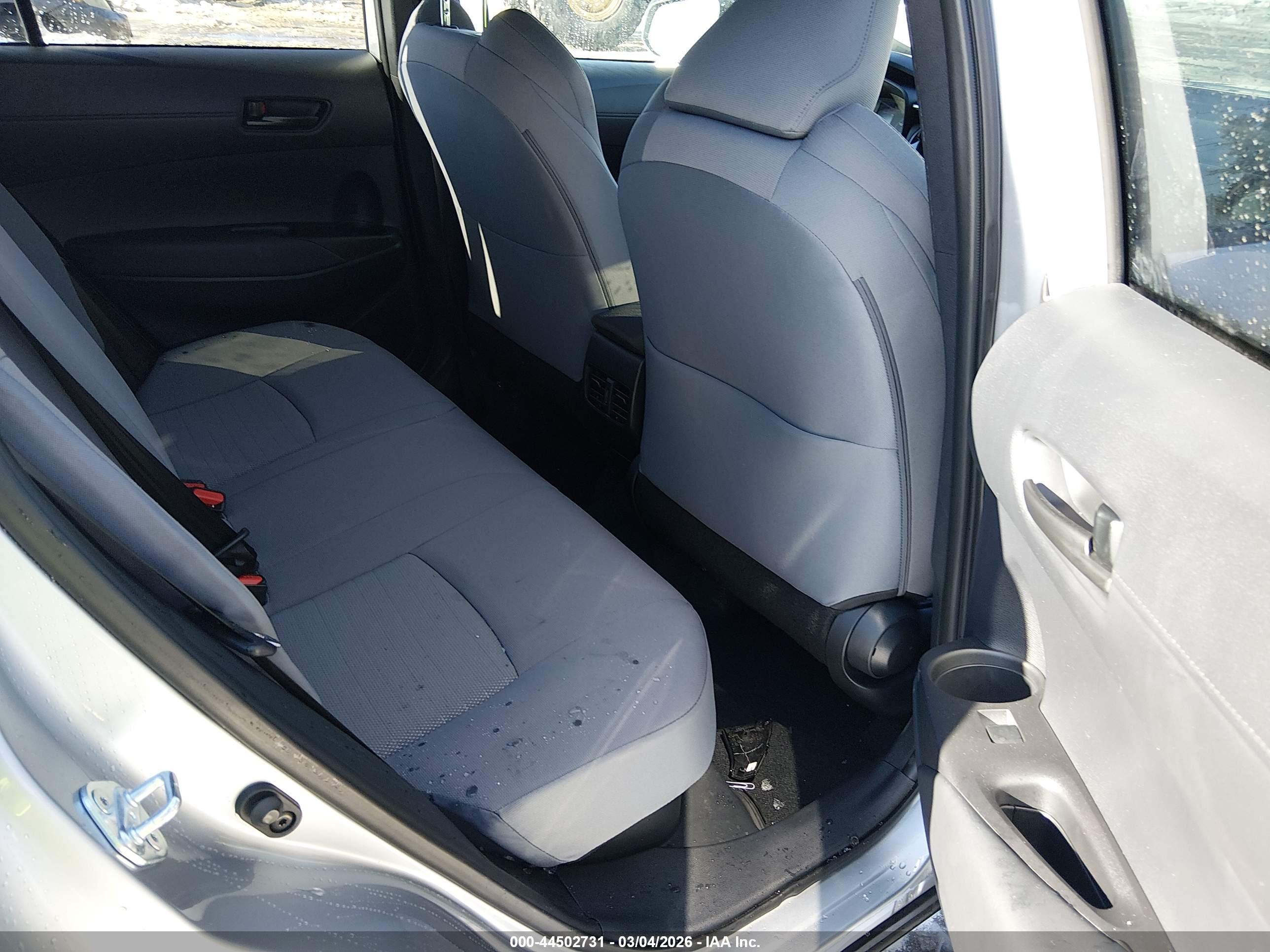 TOYOTA COROLLA image 8