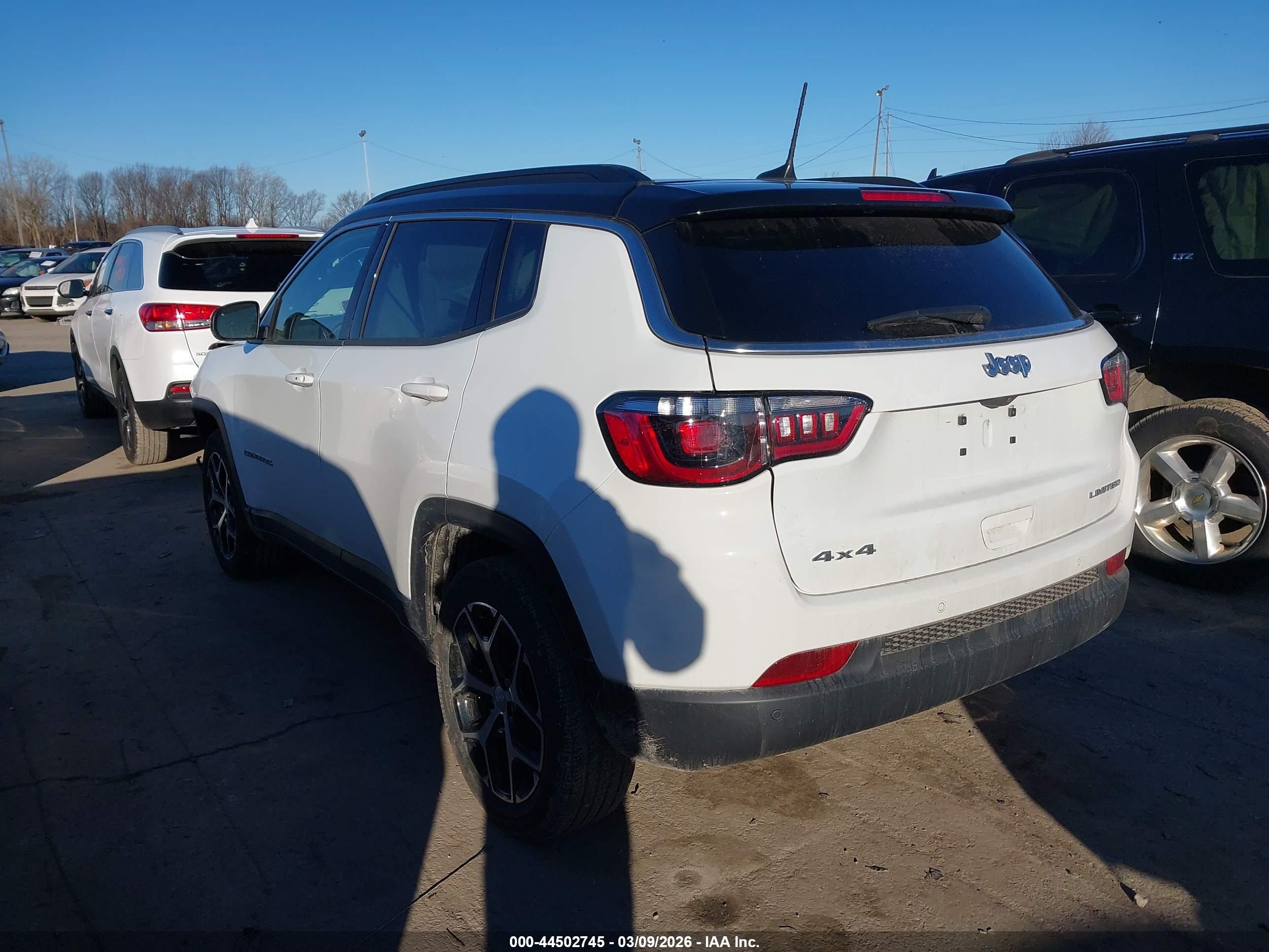 JEEP COMPASS image 3