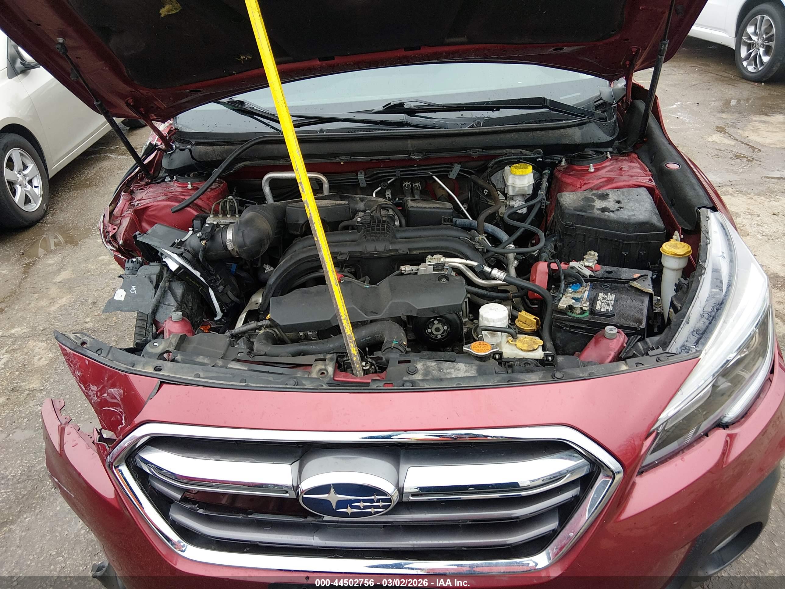 SUBARU OUTBACK image 10