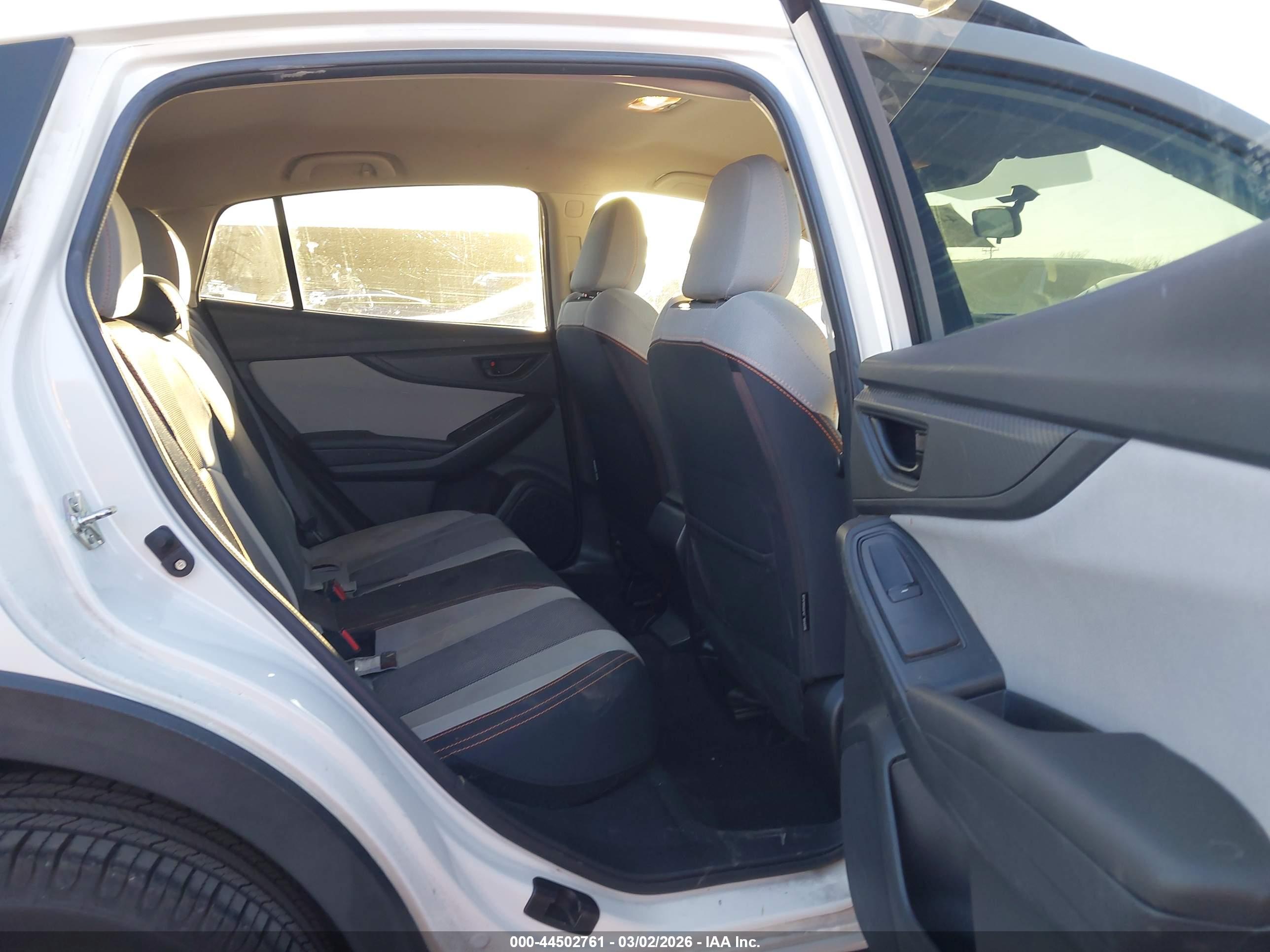 SUBARU CROSSTREK image 8