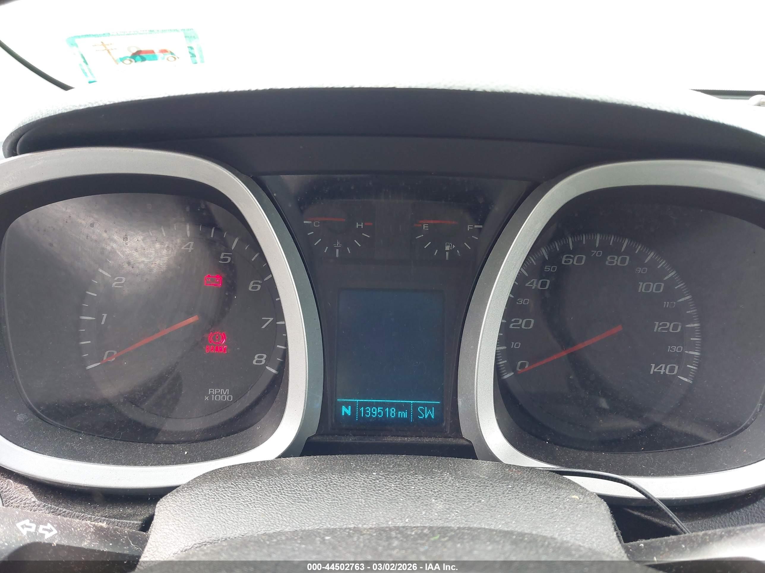 CHEVROLET EQUINOX image 7