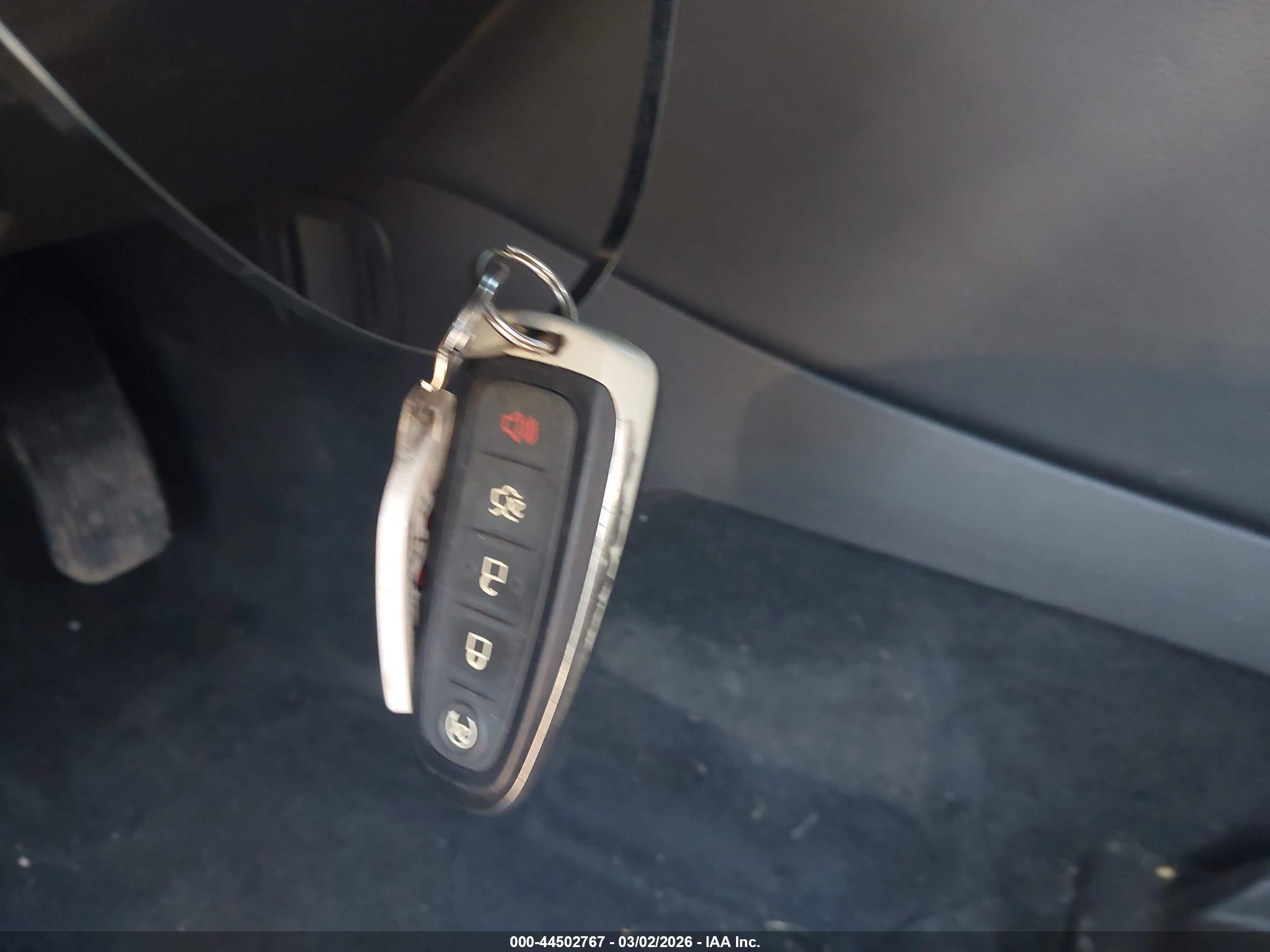 FORD TAURUS image 11