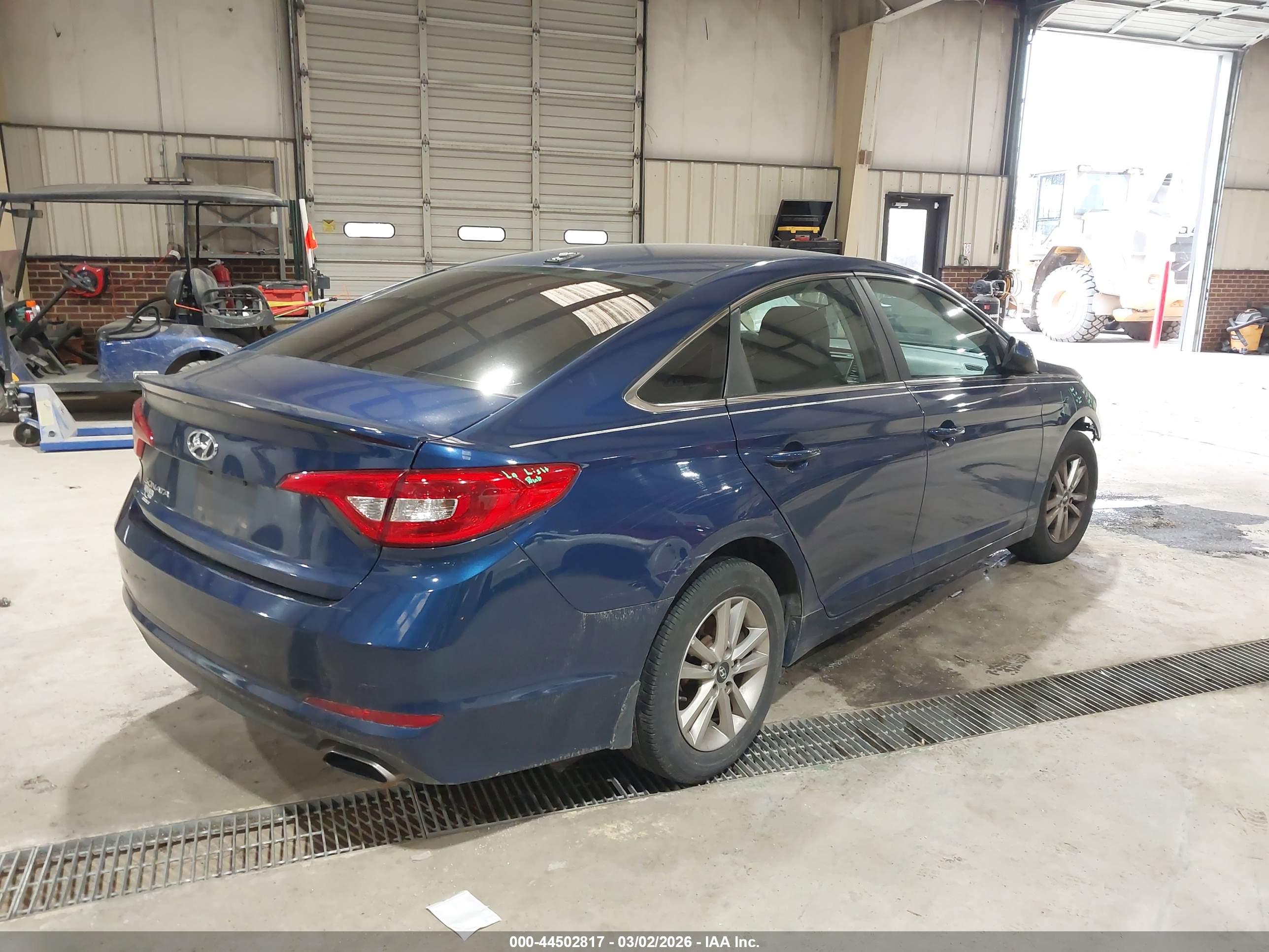 HYUNDAI SONATA image 4