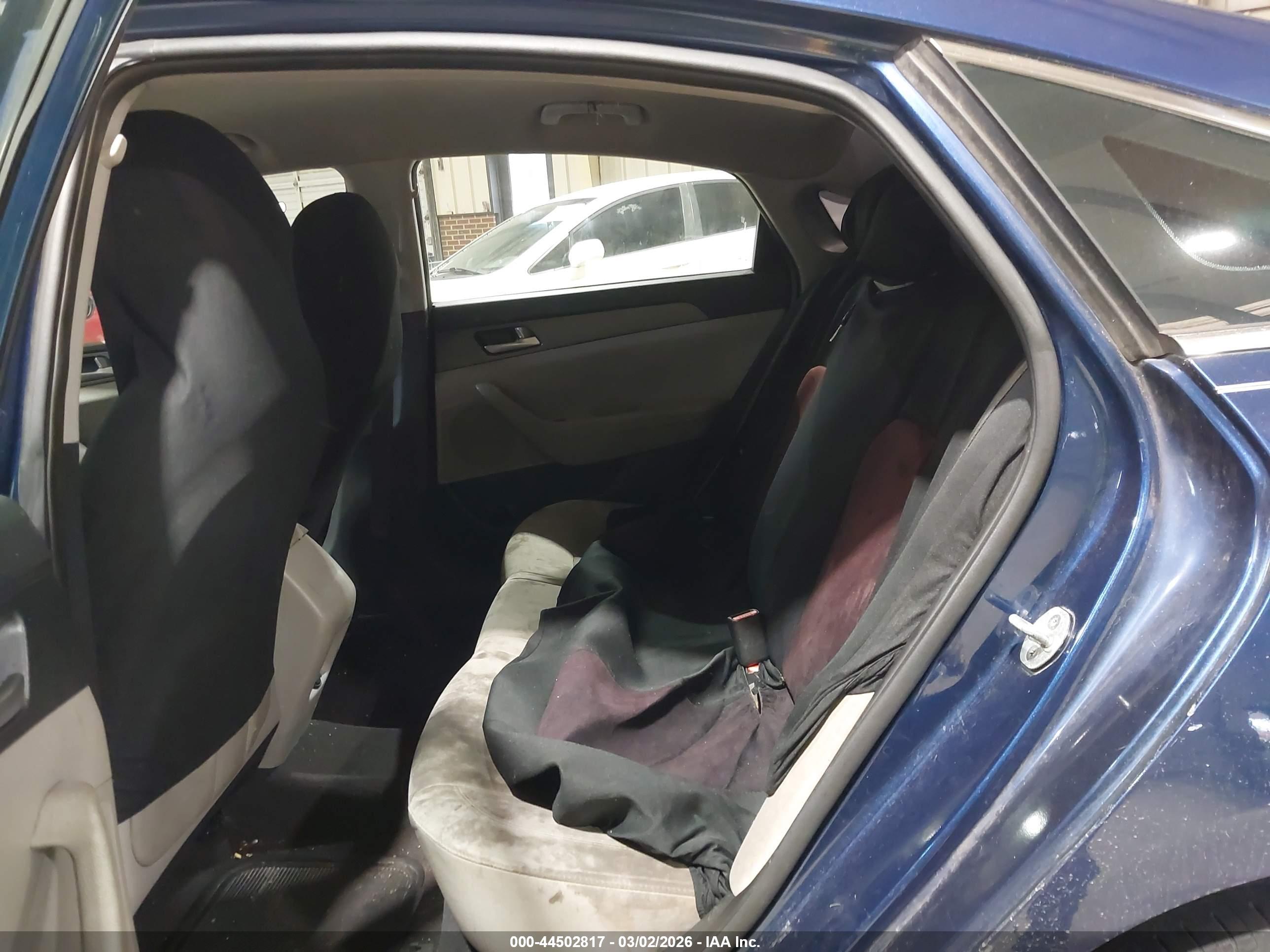 HYUNDAI SONATA image 8