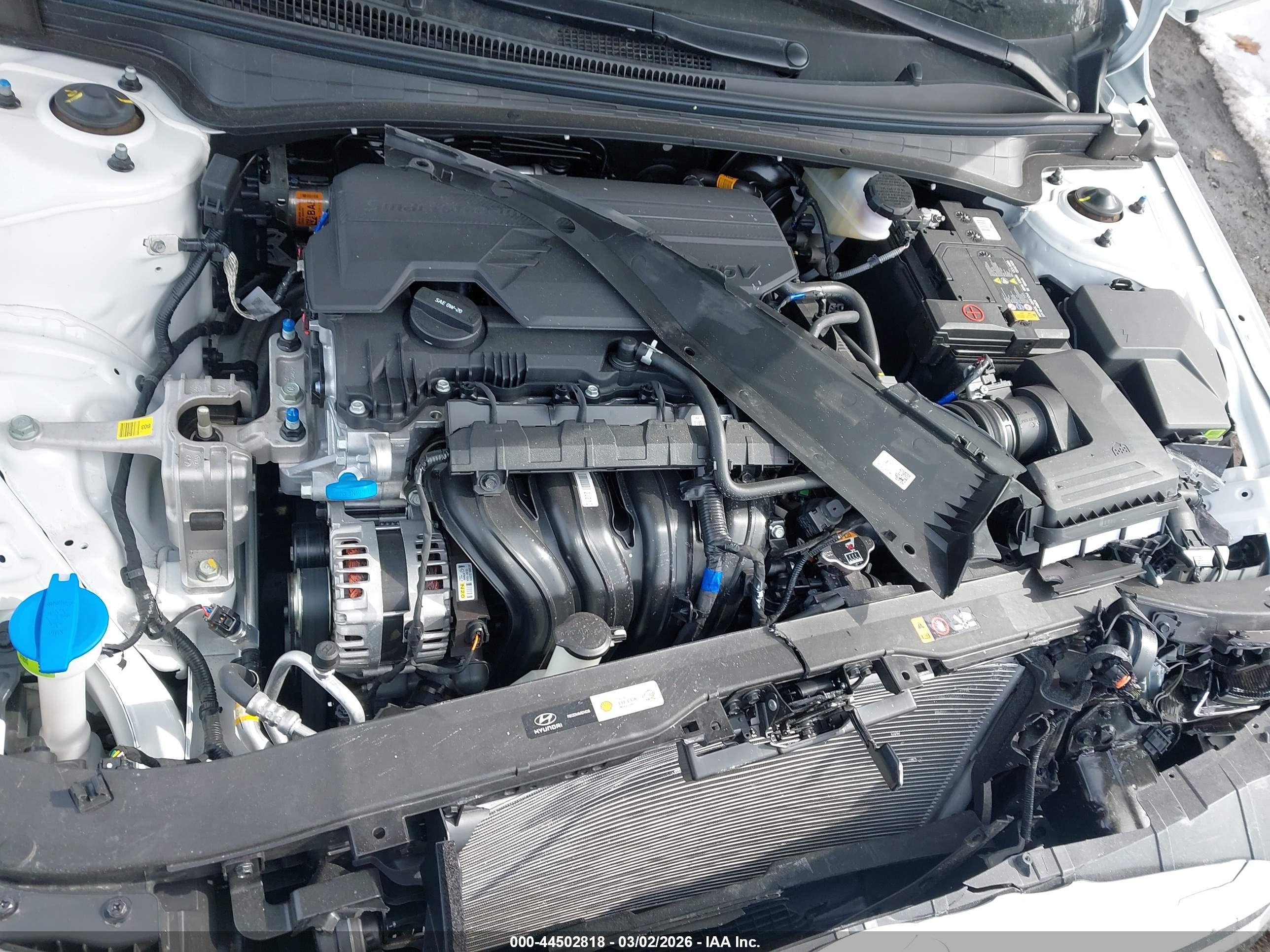 HYUNDAI ELANTRA image 10